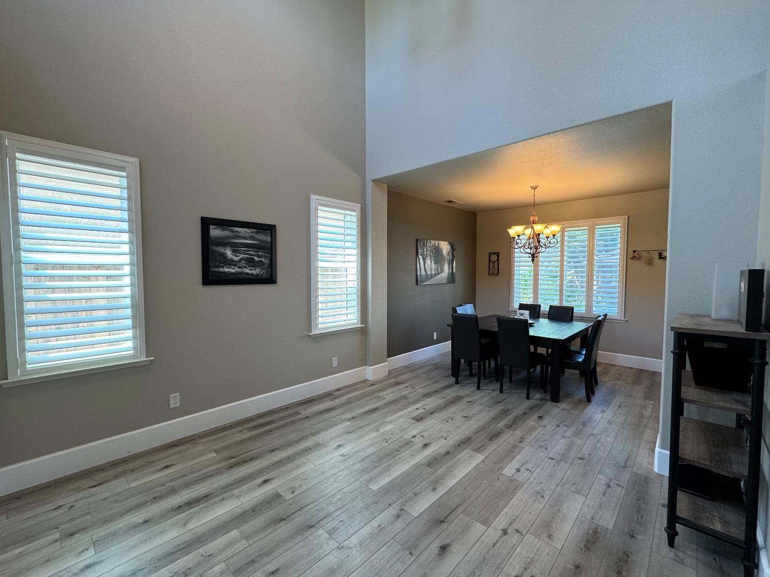1822 N Magnolia, Clovis, CA 93619