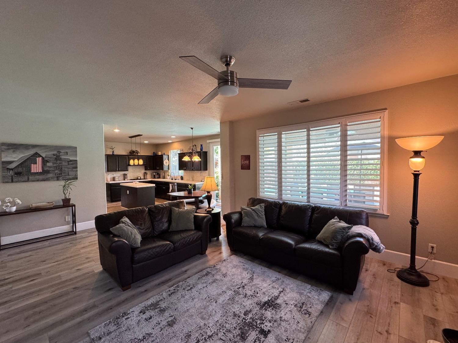 1822 N Magnolia, Clovis, CA 93619