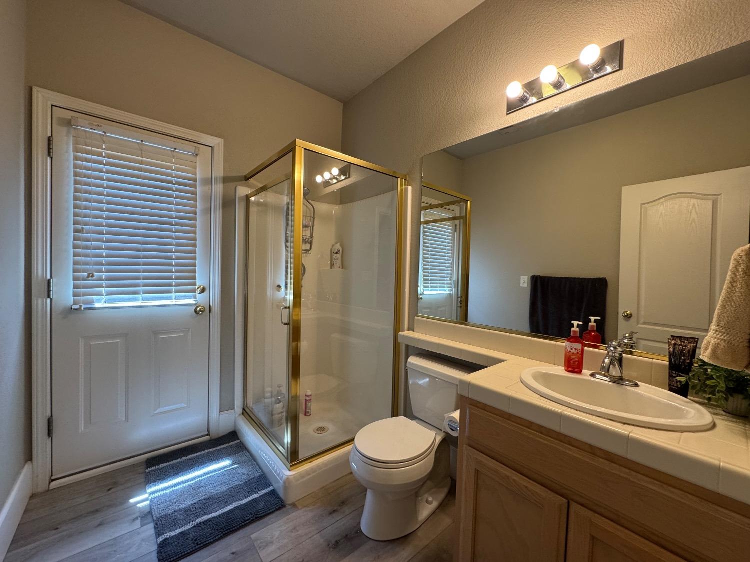 1822 N Magnolia, Clovis, CA 93619