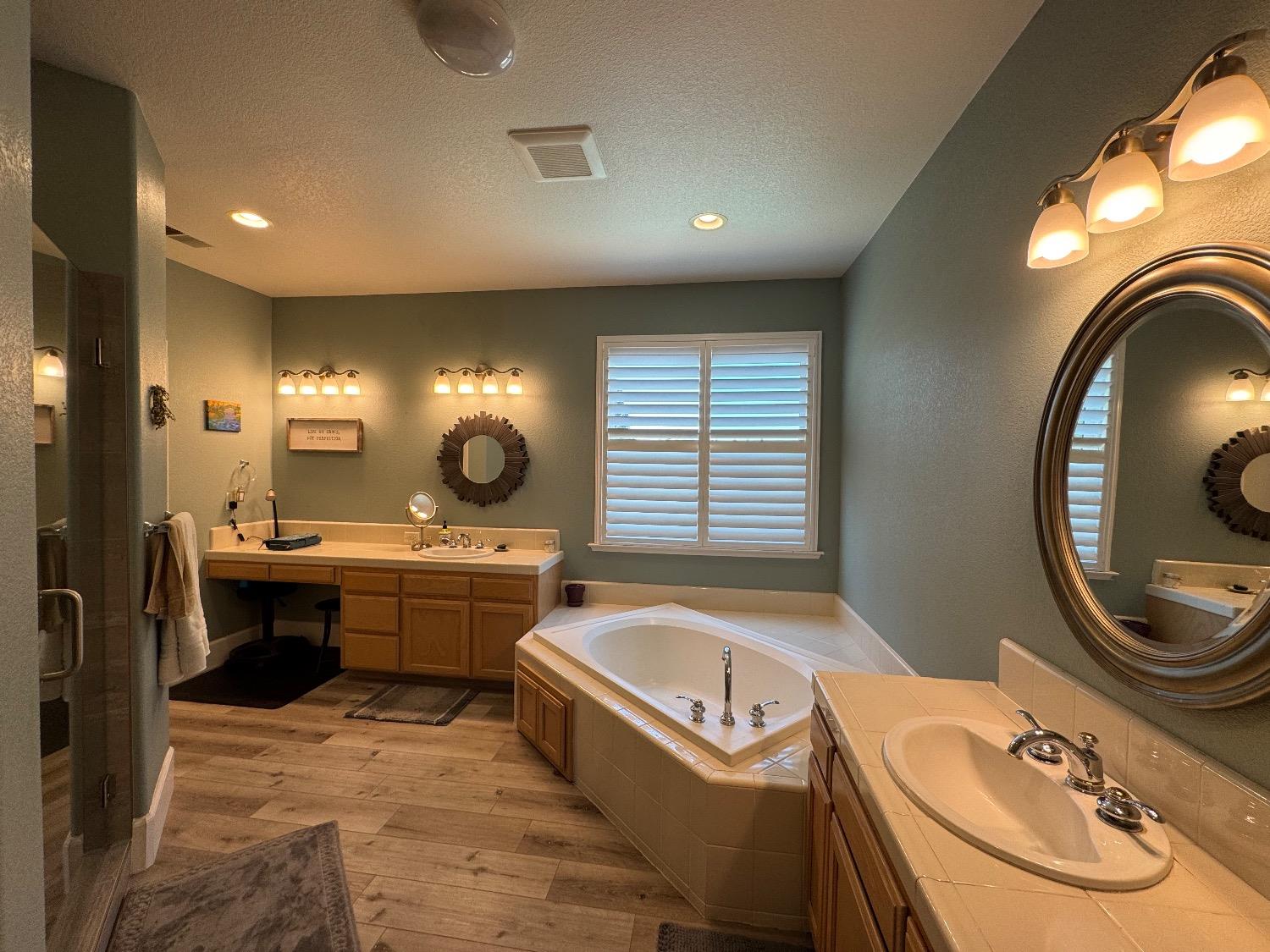 1822 N Magnolia, Clovis, CA 93619