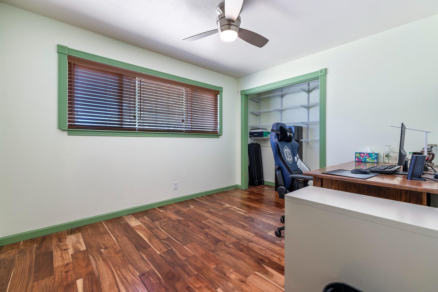 10858 N Armstrong Ave, Clovis, CA 93619