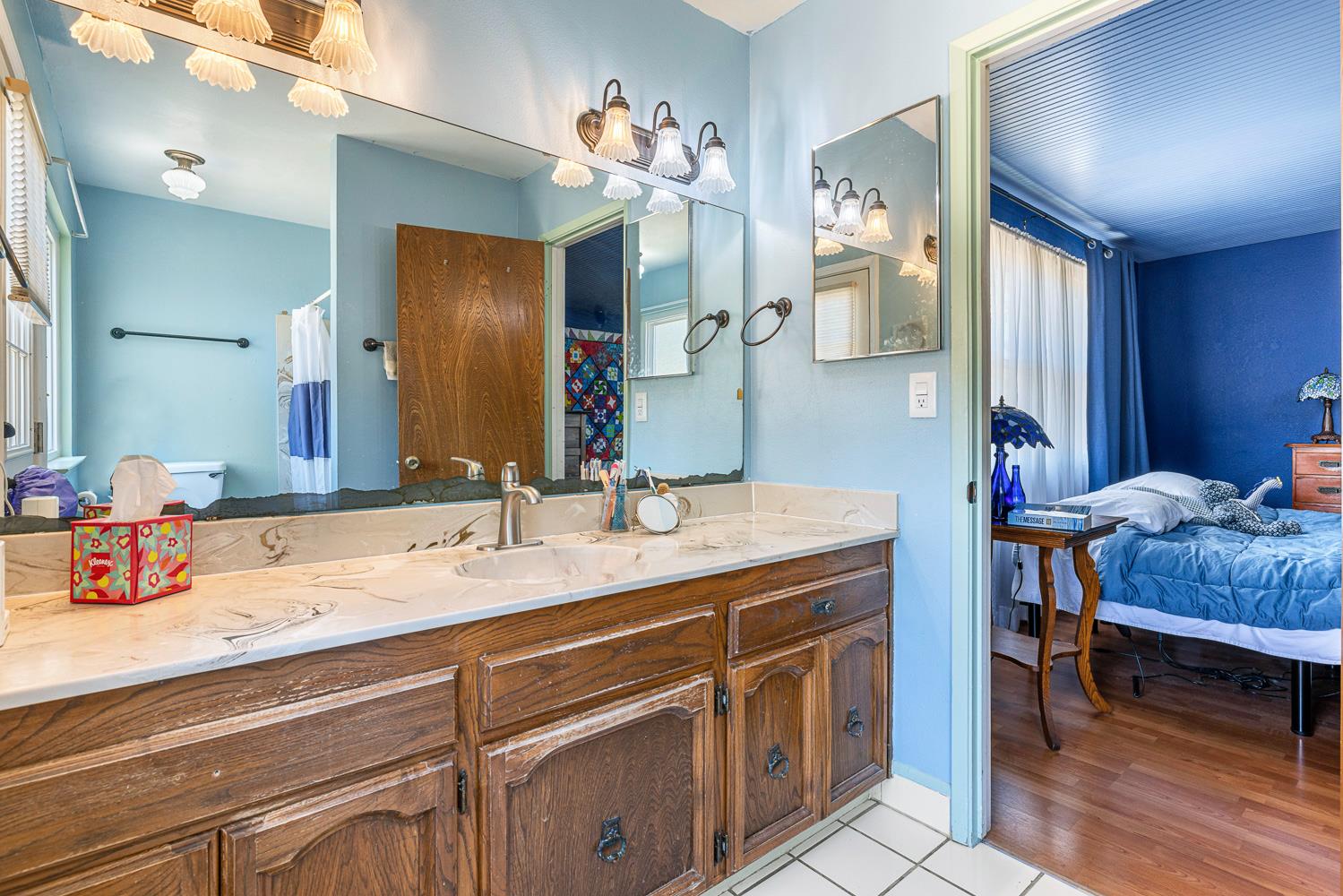 10858 N Armstrong Ave, Clovis, CA 93619