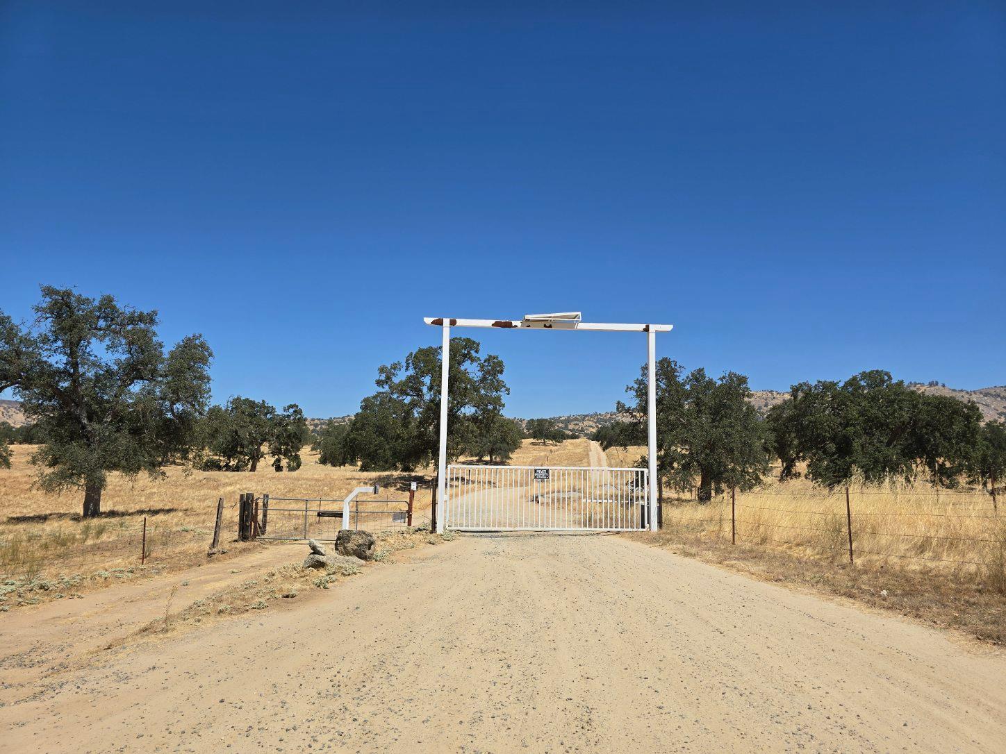 11999 Millerton Rd, Clovis, CA 93619