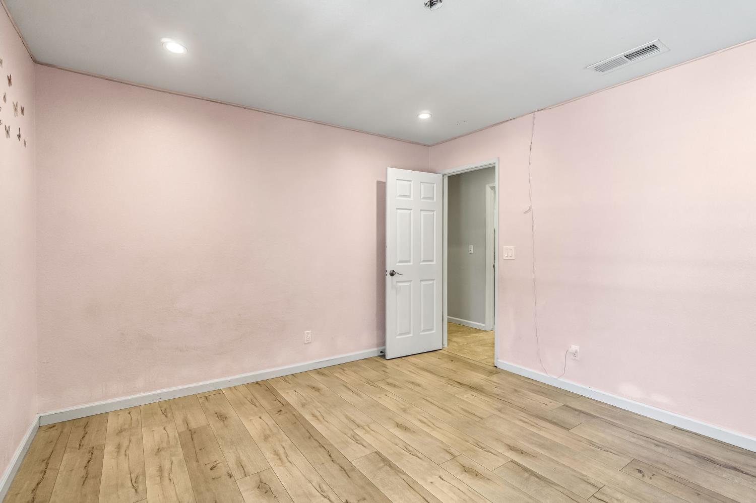 493 Timmy Ave, Clovis, CA 93612