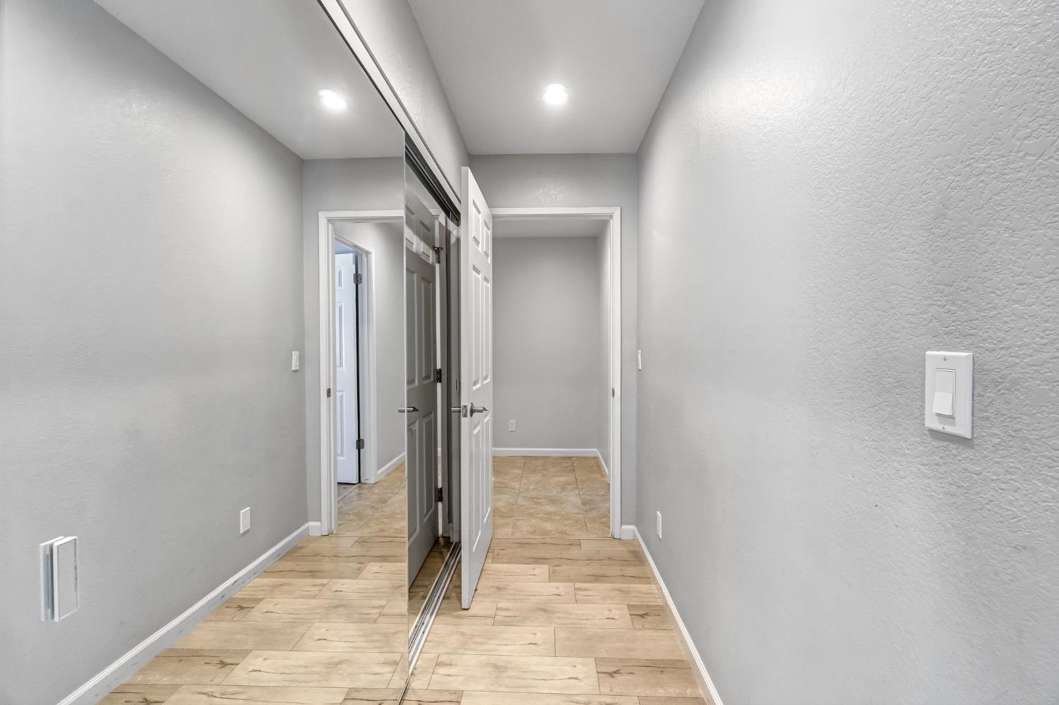 493 Timmy Ave, Clovis, CA 93612