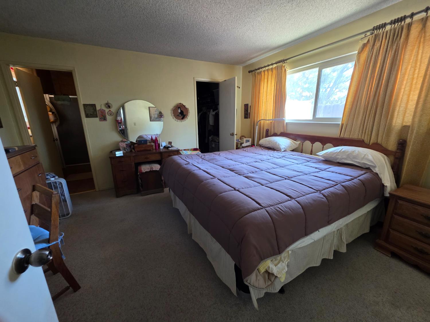 1605 Scott Pl, Clovis, CA 93611