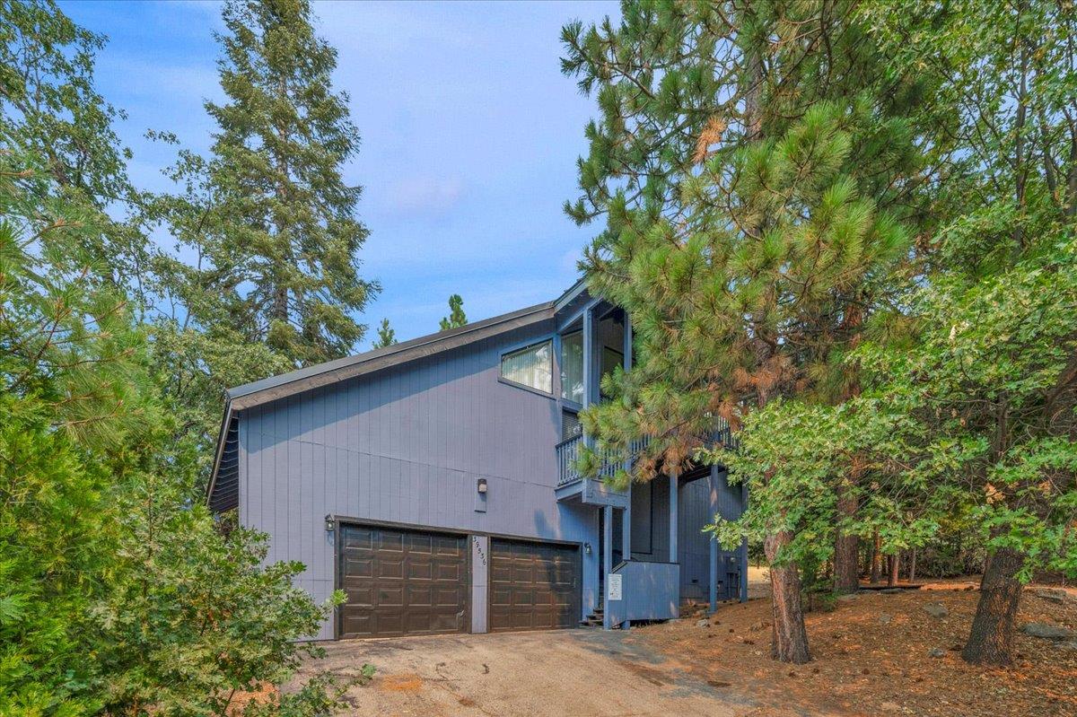 39536 Musick Falls Rd, Shaver Lake, CA 93664