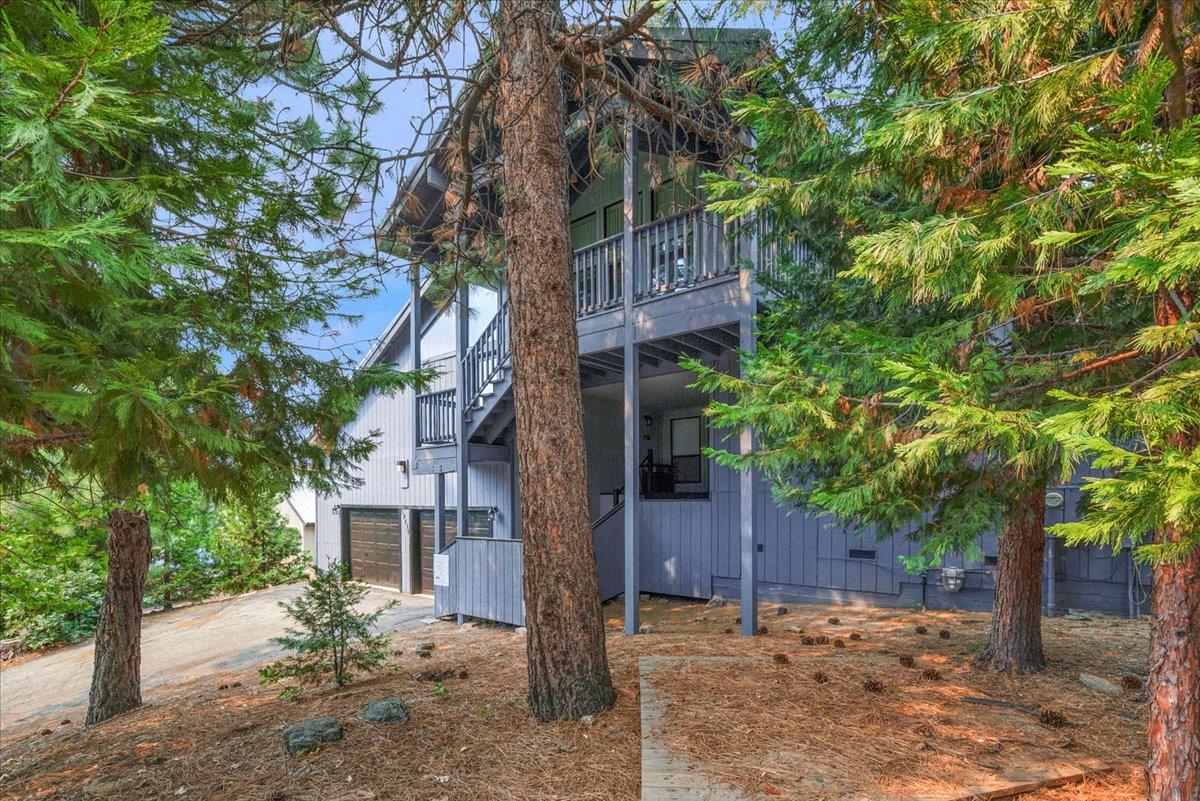 39536 Musick Falls Rd, Shaver Lake, CA 93664