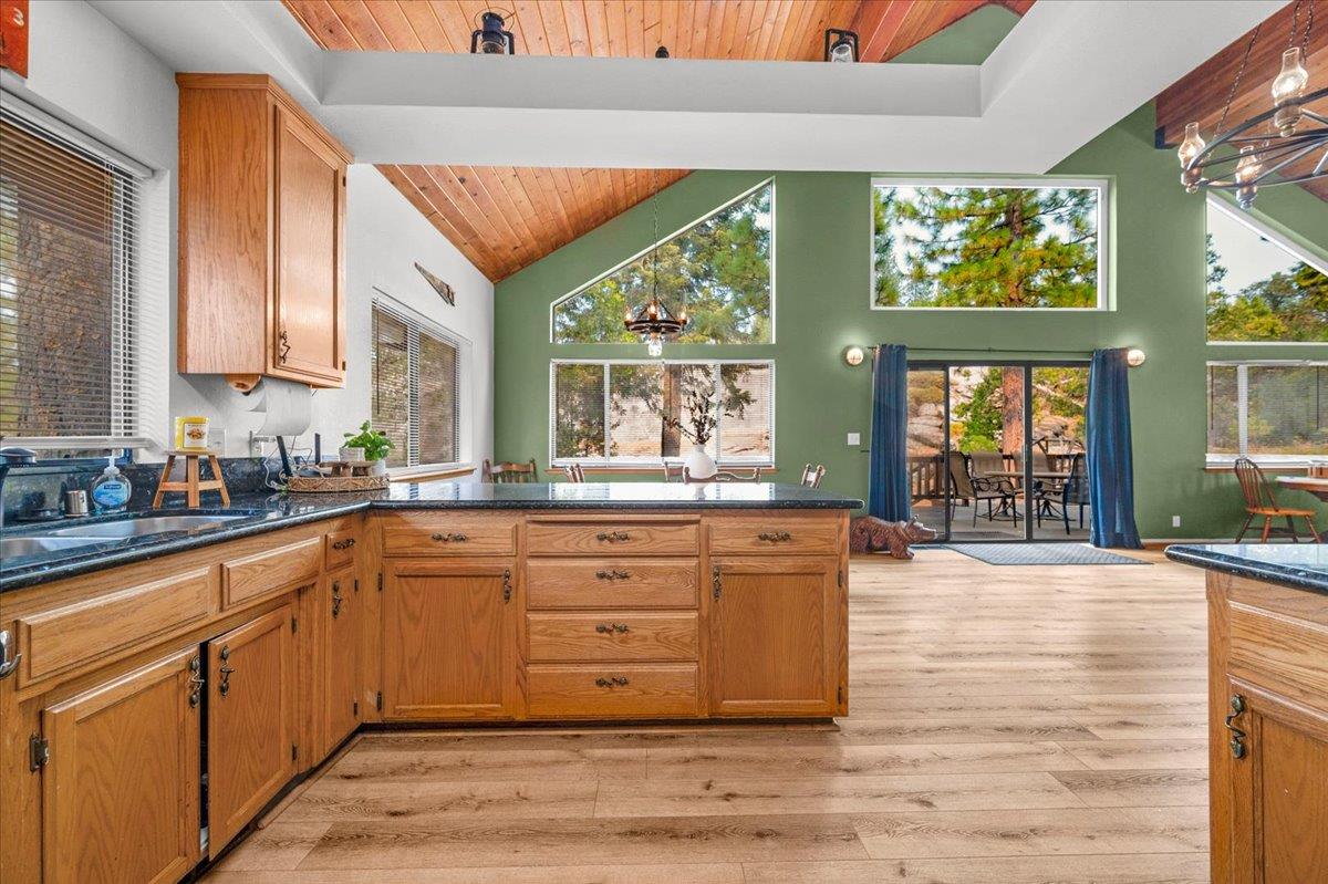 39536 Musick Falls Rd, Shaver Lake, CA 93664