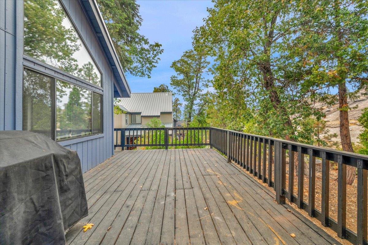 39536 Musick Falls Rd, Shaver Lake, CA 93664