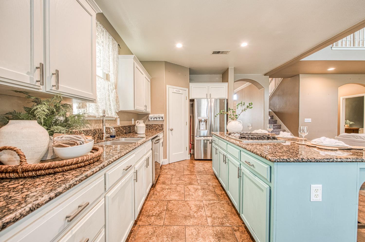 2631 Wrenwood Ave, Clovis, CA 93611