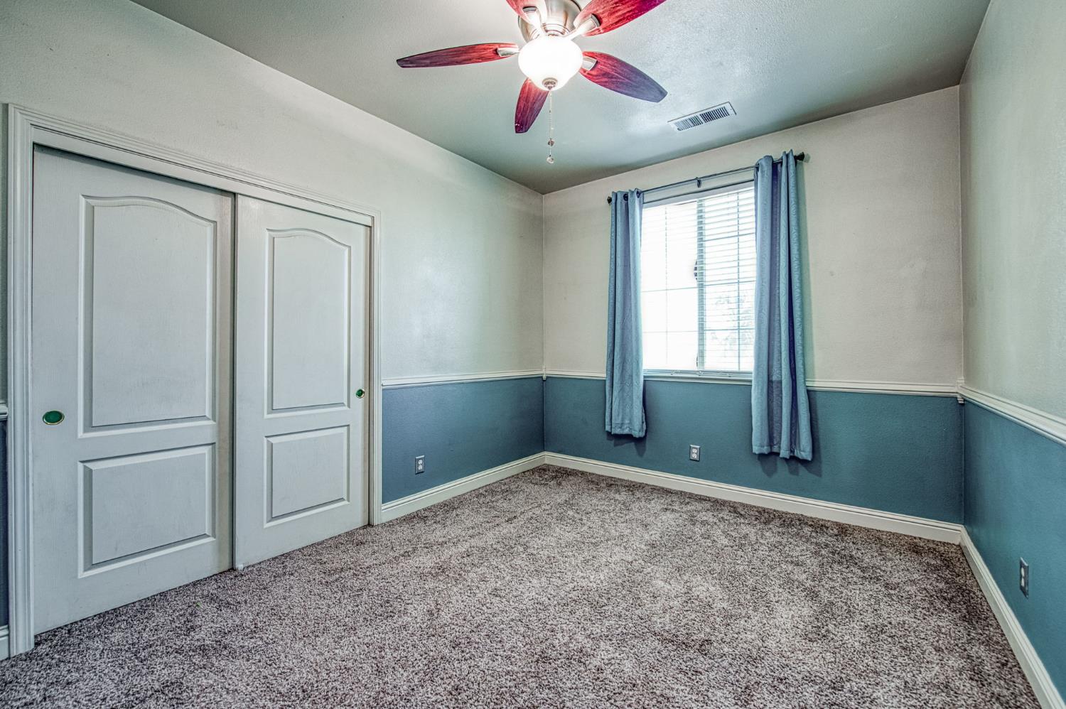 2631 Wrenwood Ave, Clovis, CA 93611
