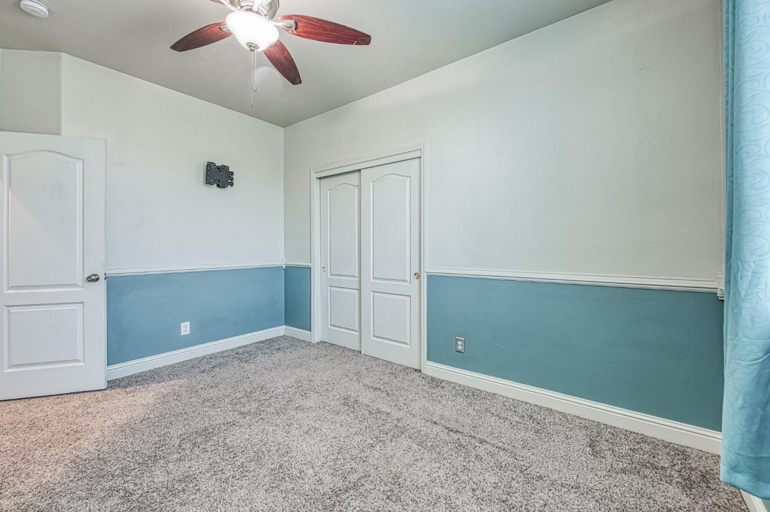 2631 Wrenwood Ave, Clovis, CA 93611