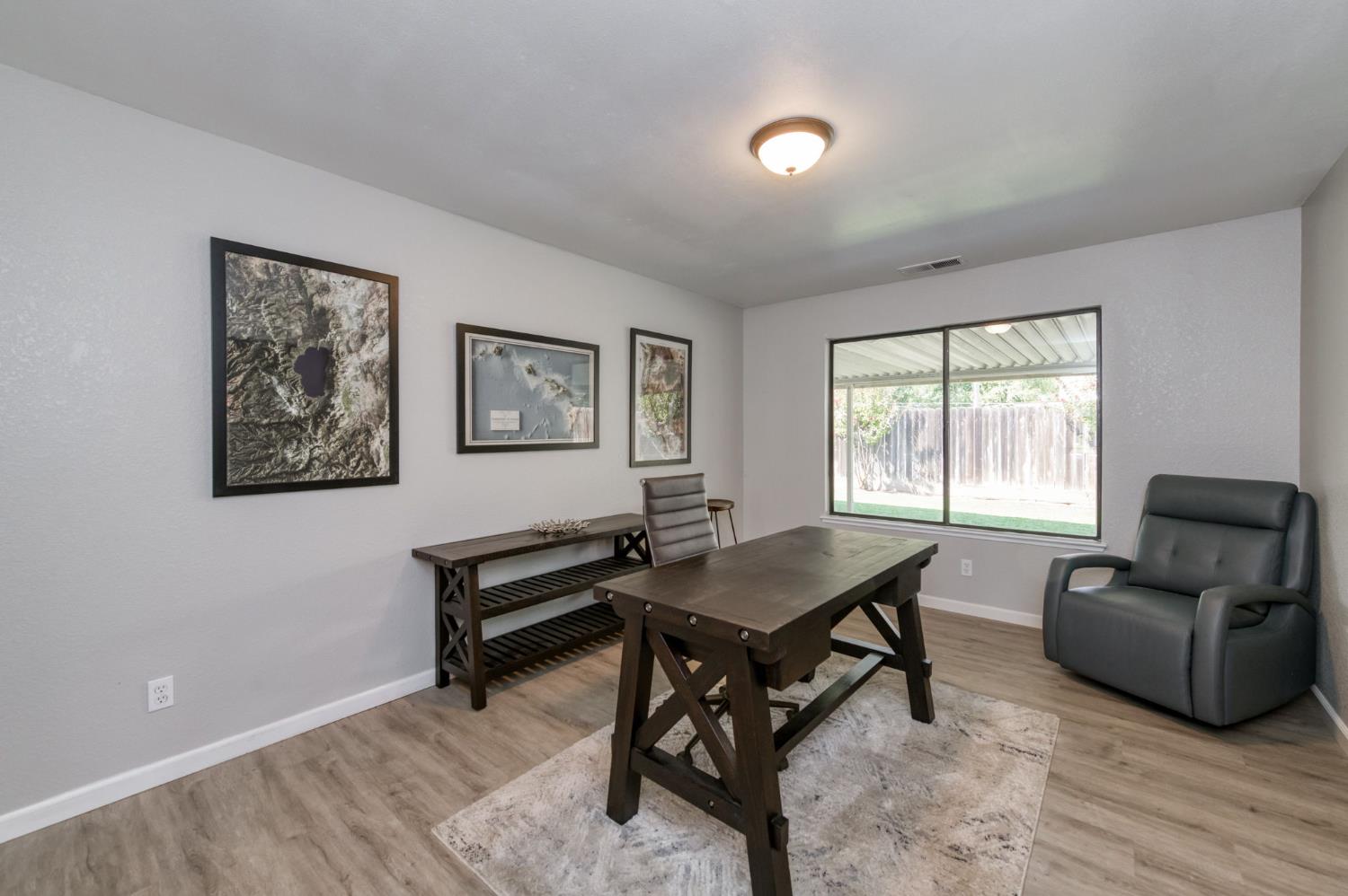 640 N Renn Ave, Clovis, CA 93611