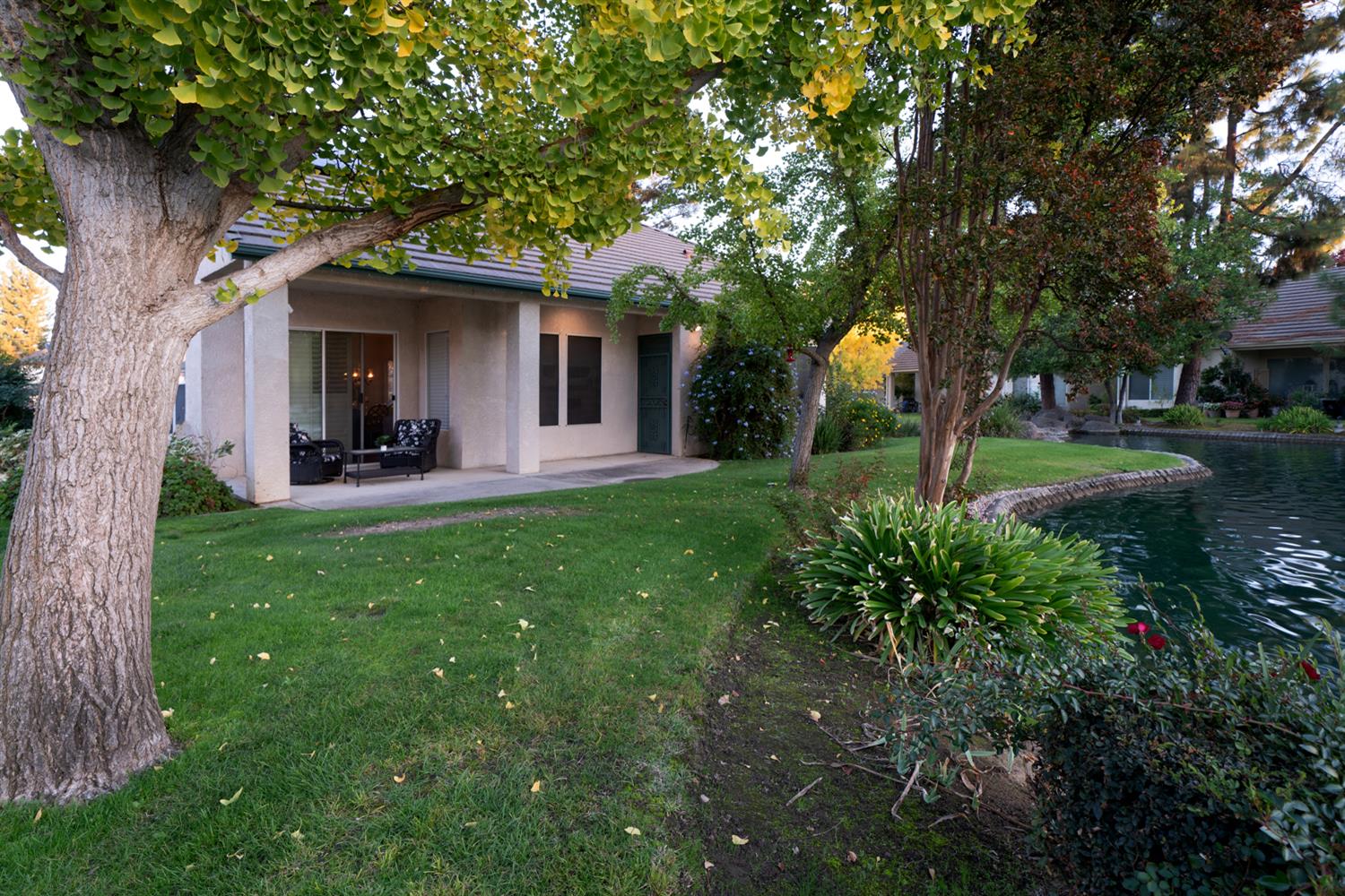 2272 Dawson Cove Ln, Clovis, CA 93611