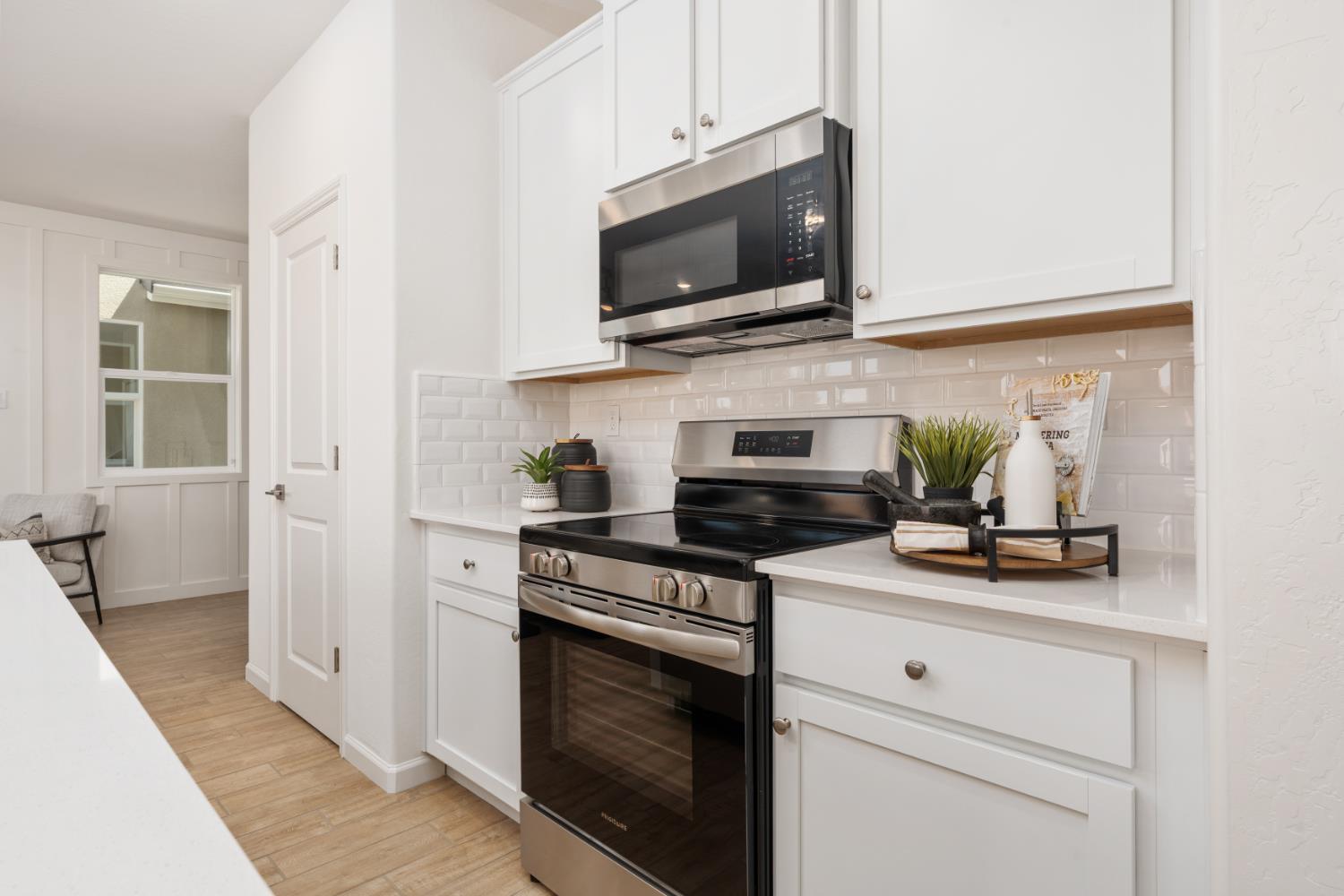 1515 Pioneer Ln, Clovis, CA 93619