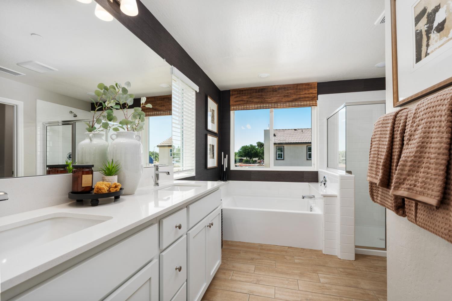 1515 Pioneer Ln, Clovis, CA 93619