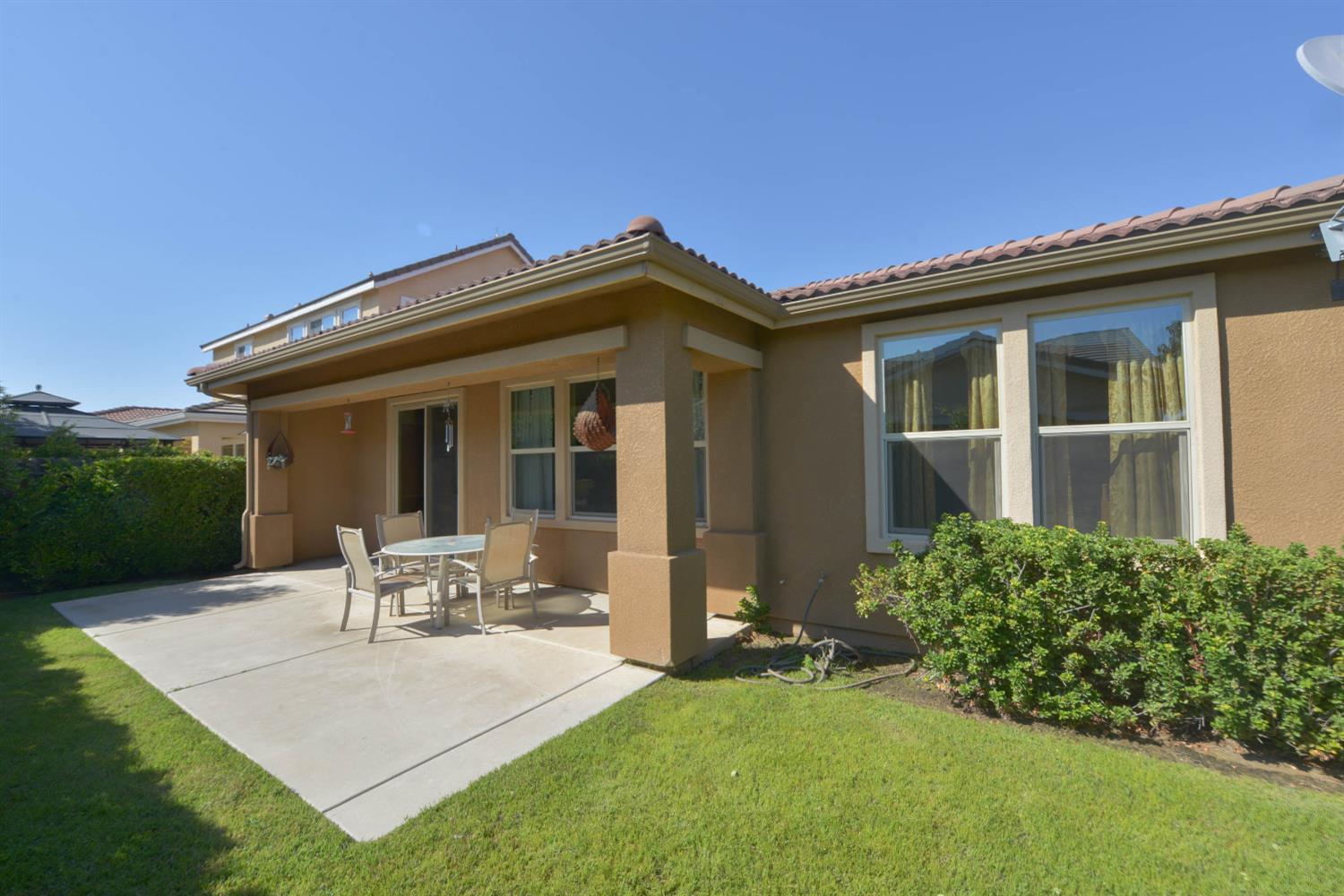 3556 Mecca Ave, Clovis, CA 93619