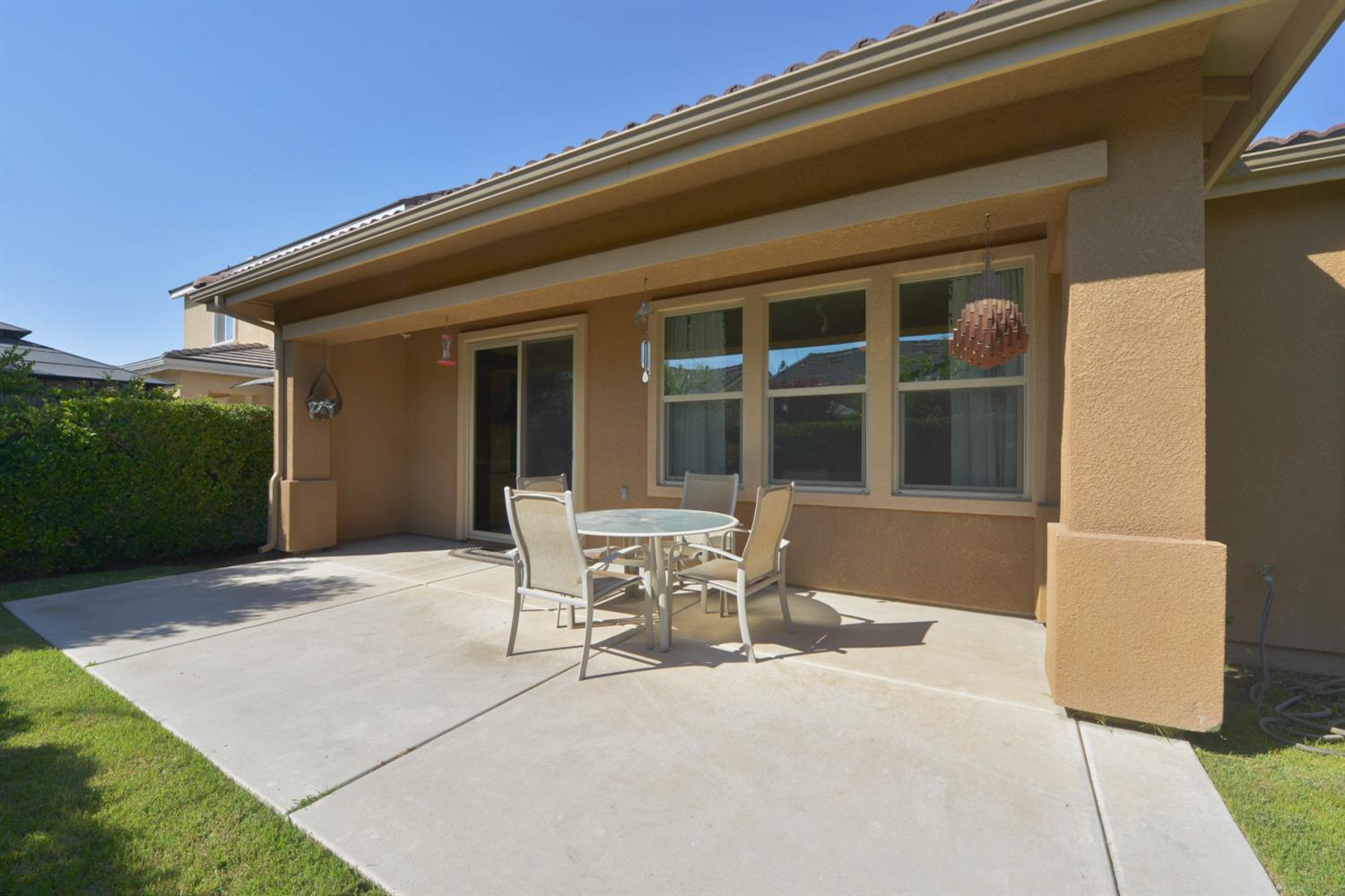 3556 Mecca Ave, Clovis, CA 93619