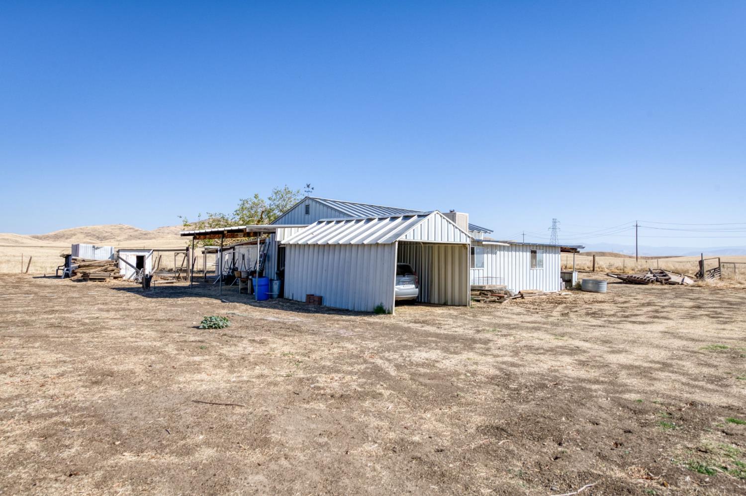 6510 E Copper Ave, Clovis, CA 93619