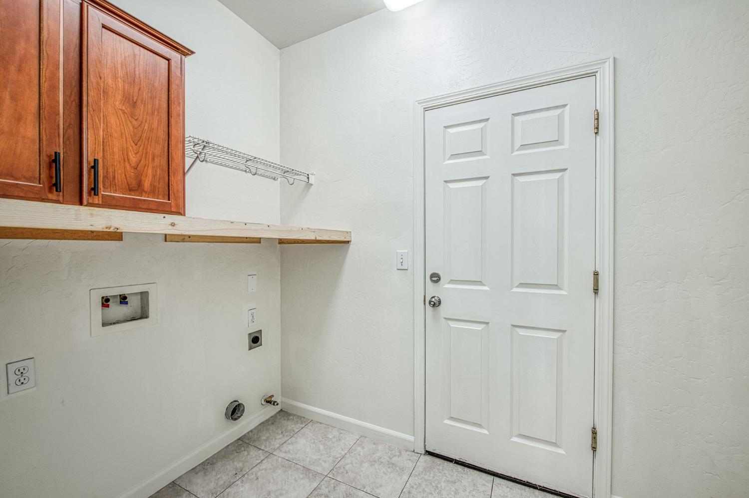 3147 Indianapolis Ave, Clovis, CA 93619