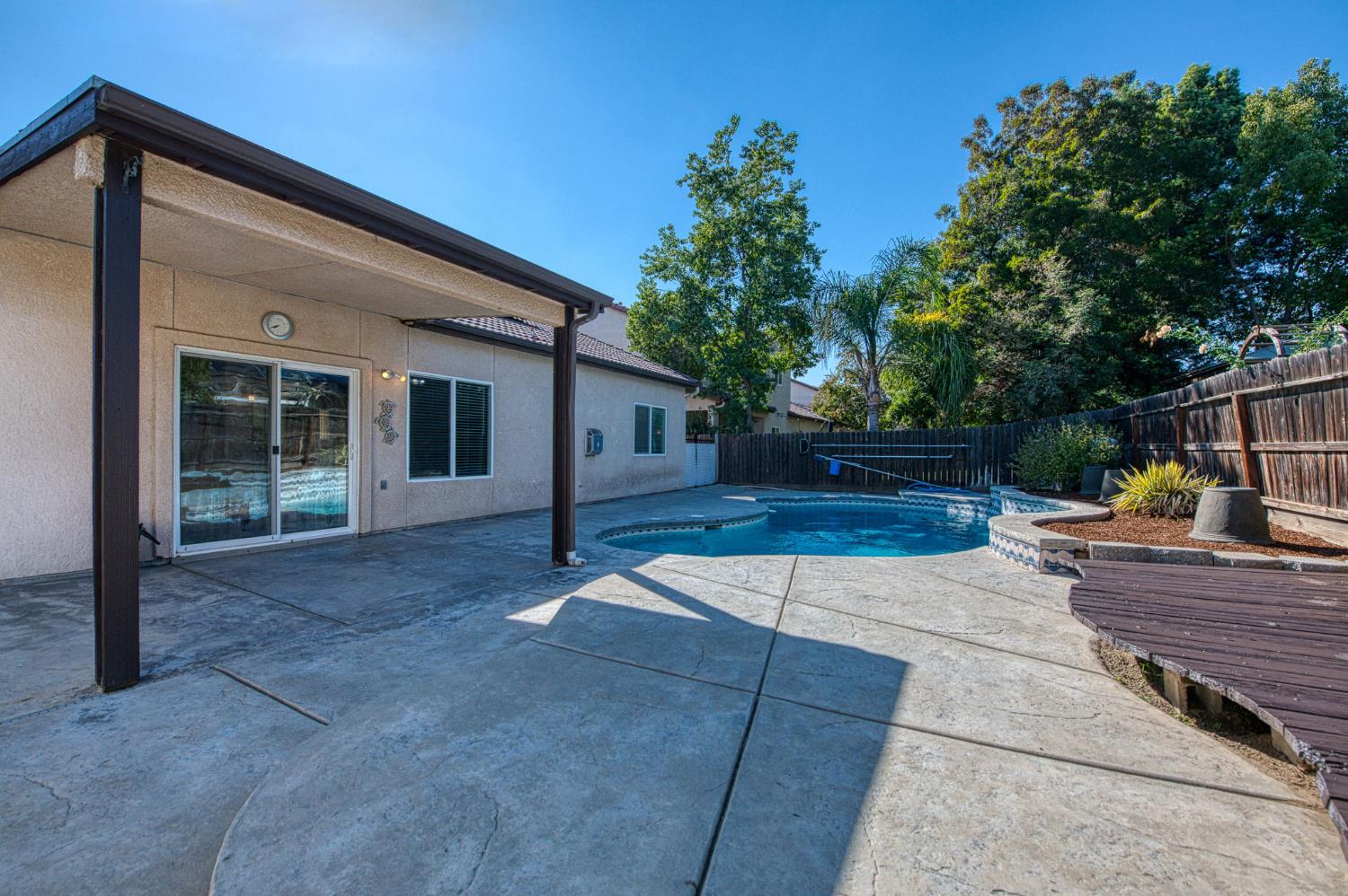 3147 Indianapolis Ave, Clovis, CA 93619