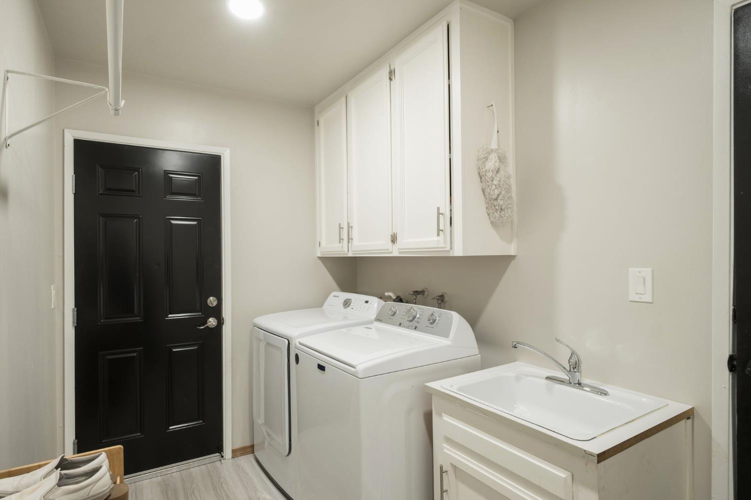 2237 Los Altos Ave, Clovis, CA 93611