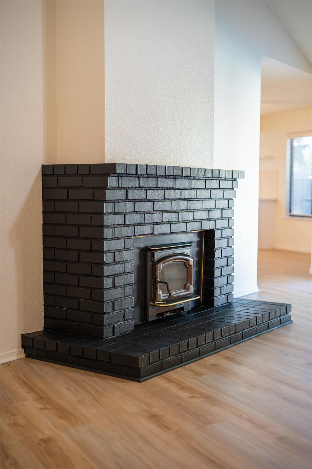 1707 Douglas Ave, Clovis, CA 93611