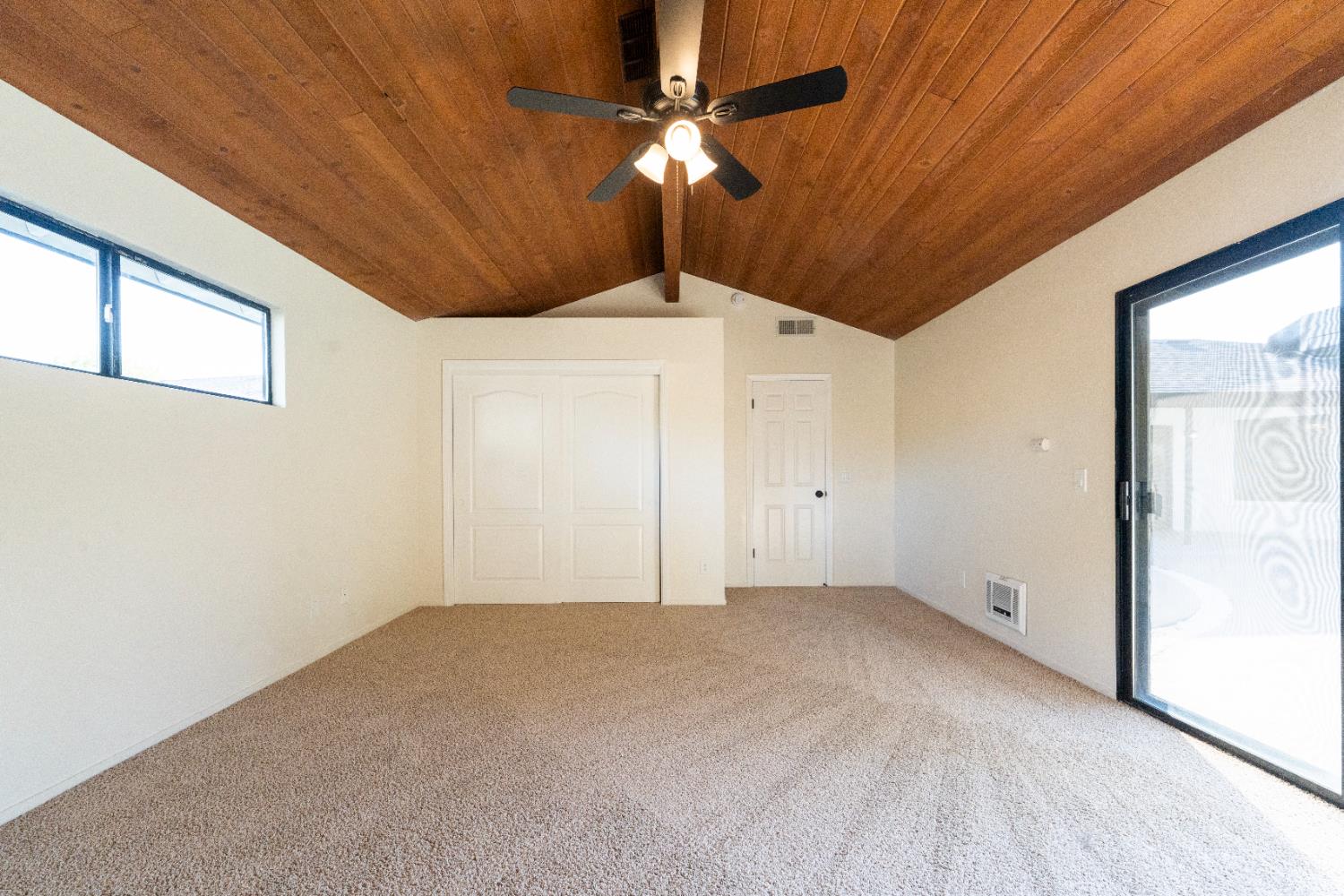 1707 Douglas Ave, Clovis, CA 93611