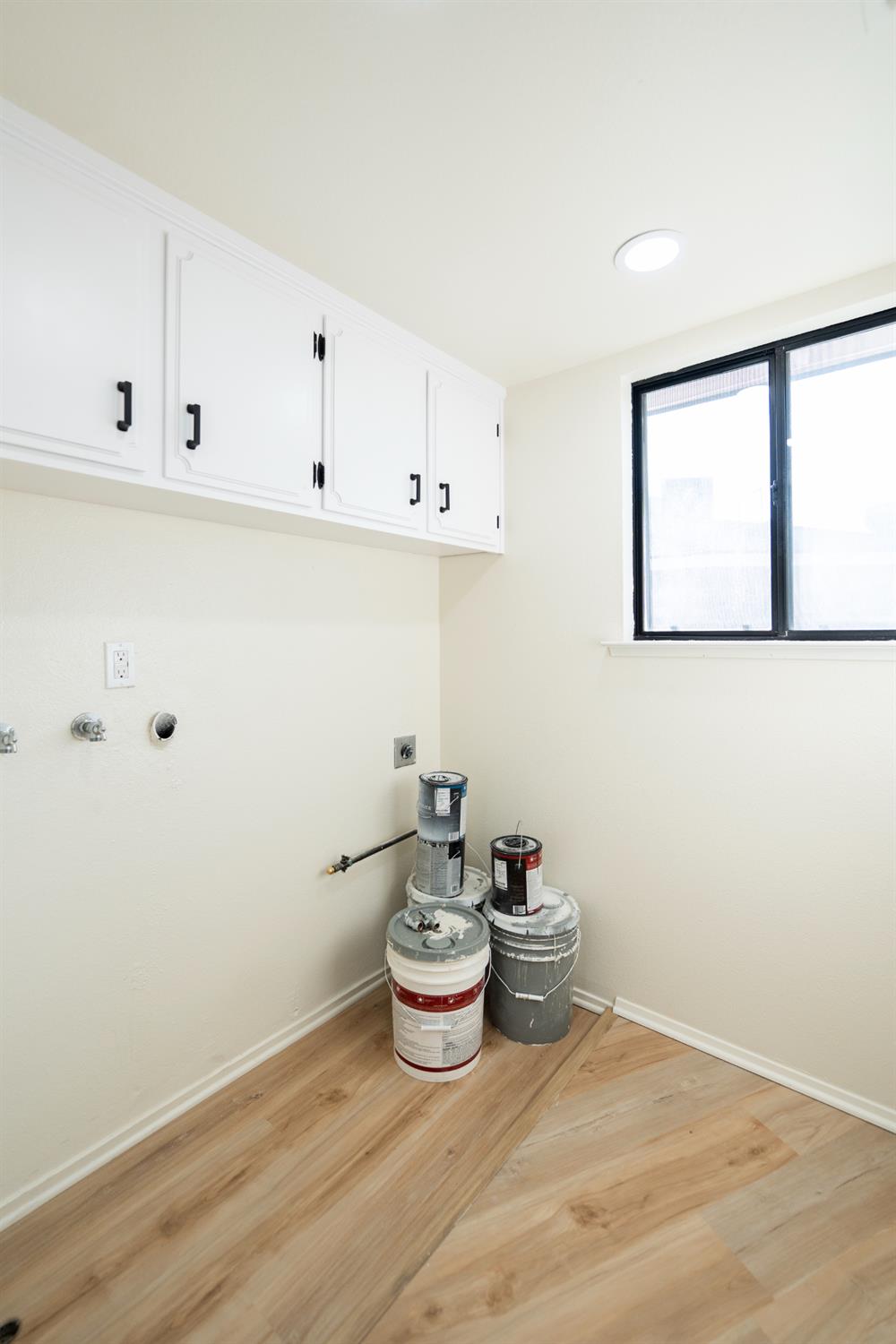 1707 Douglas Ave, Clovis, CA 93611