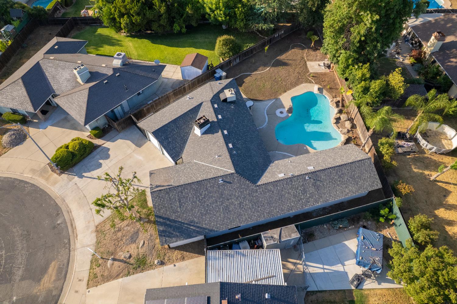 1707 Douglas Ave, Clovis, CA 93611