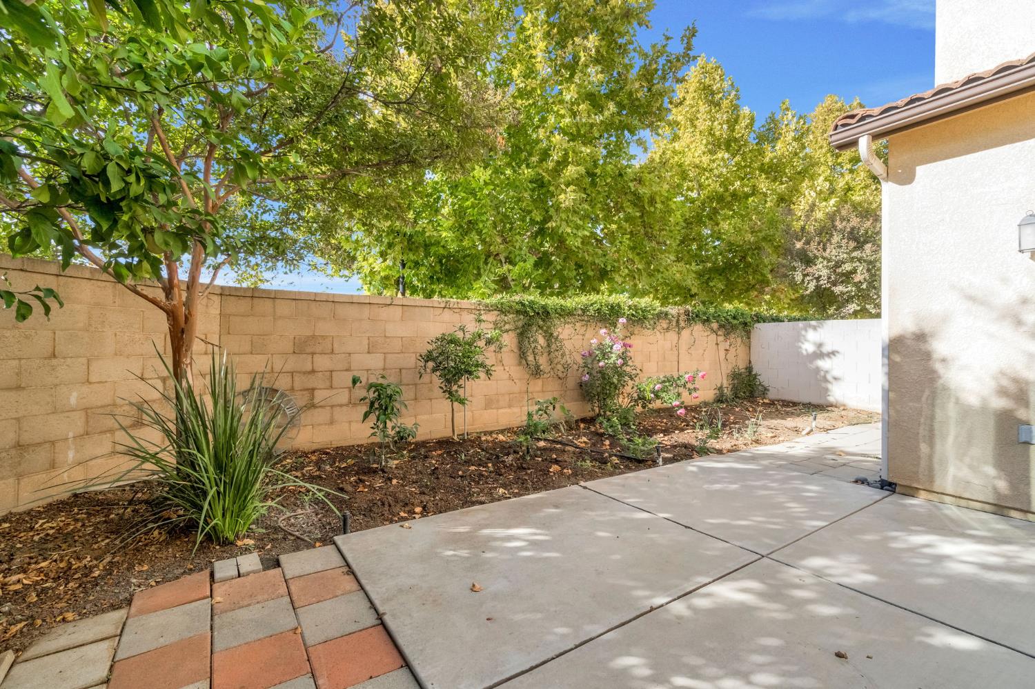 1500 N Encoure Way, Clovis, CA 93619