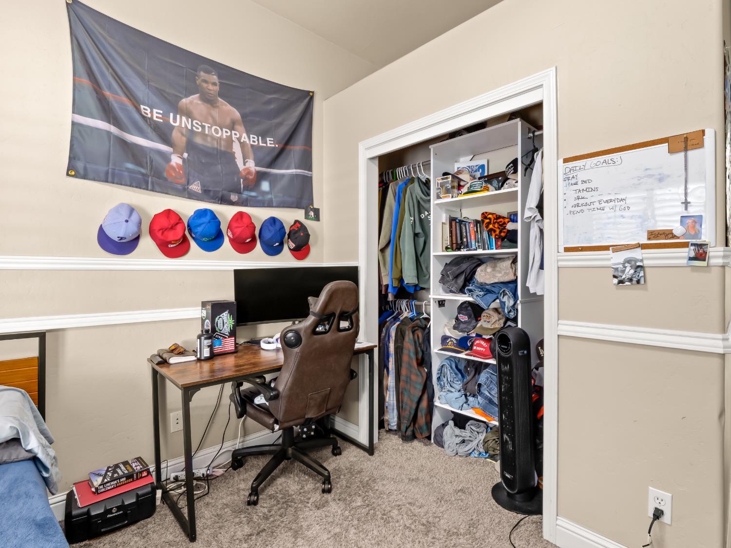 1687 N Karen Ave, Clovis, CA 93619