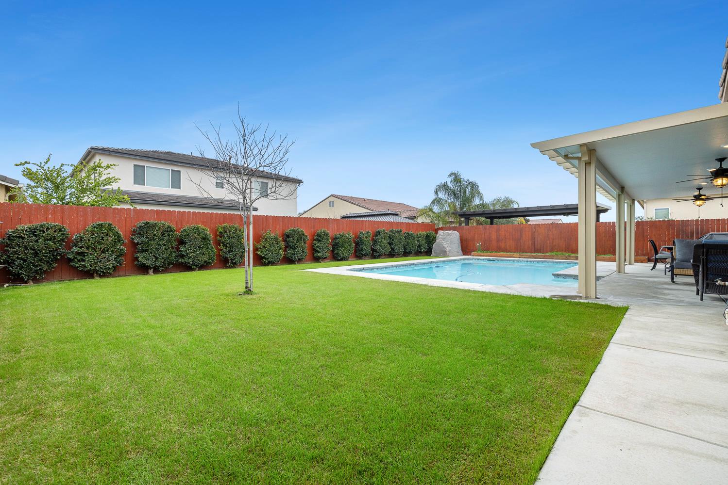 3293 Soledad Ave, Clovis, CA 93619