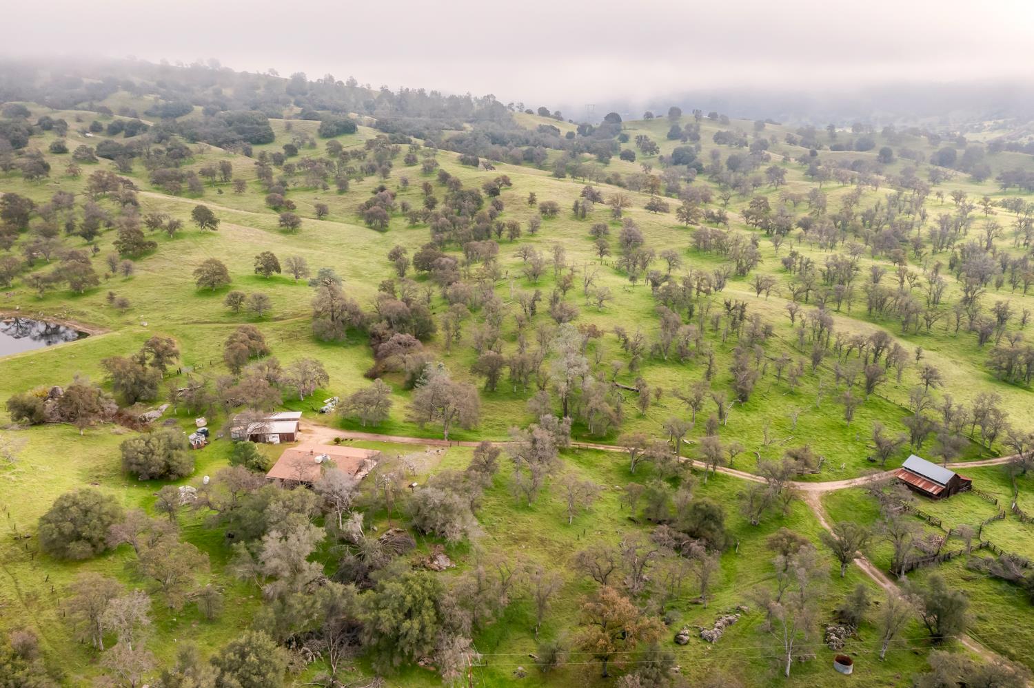 21256 Tollhouse Rd, Clovis, CA 93619