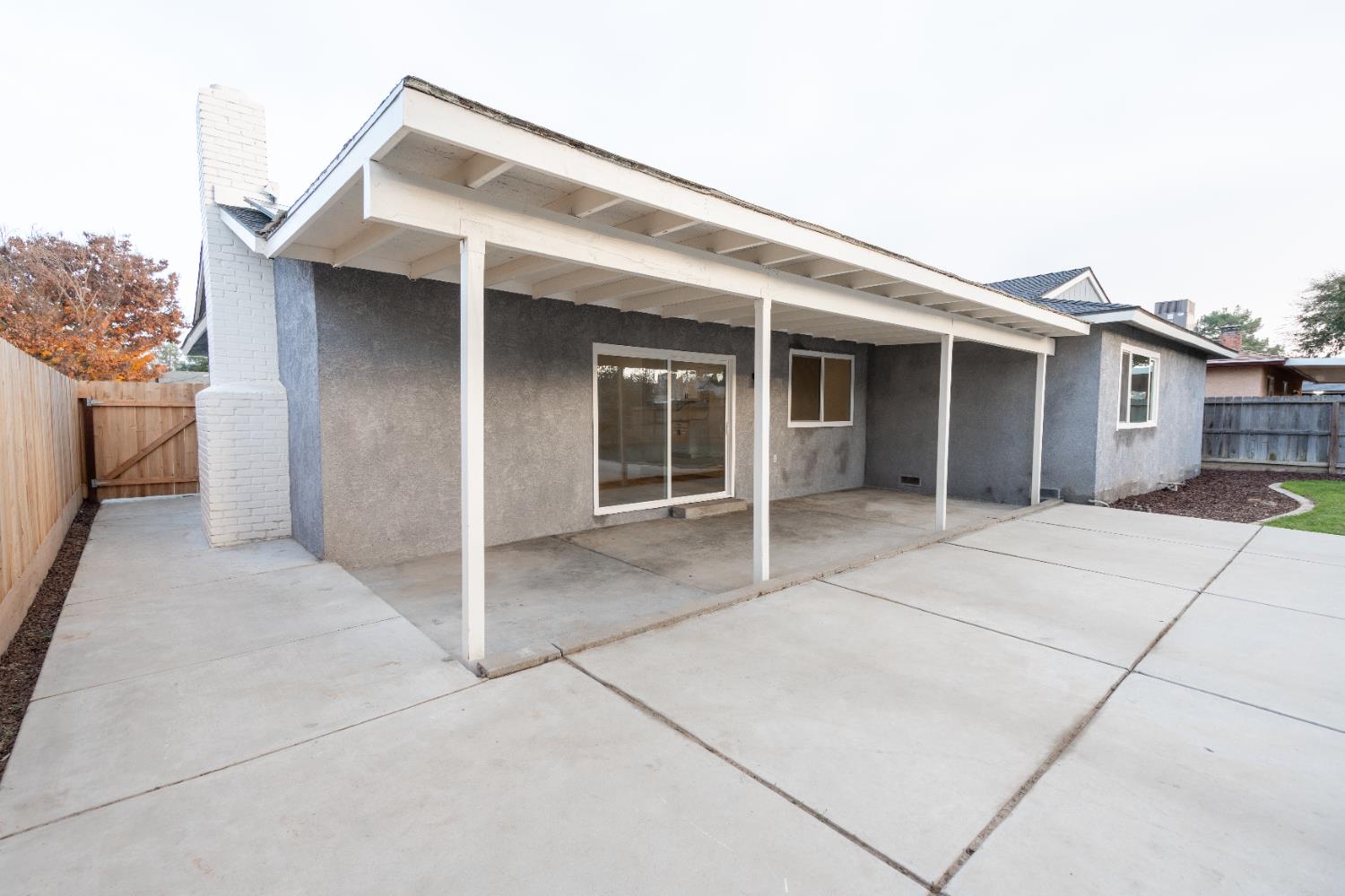 2612 Renn, Clovis, CA 93611