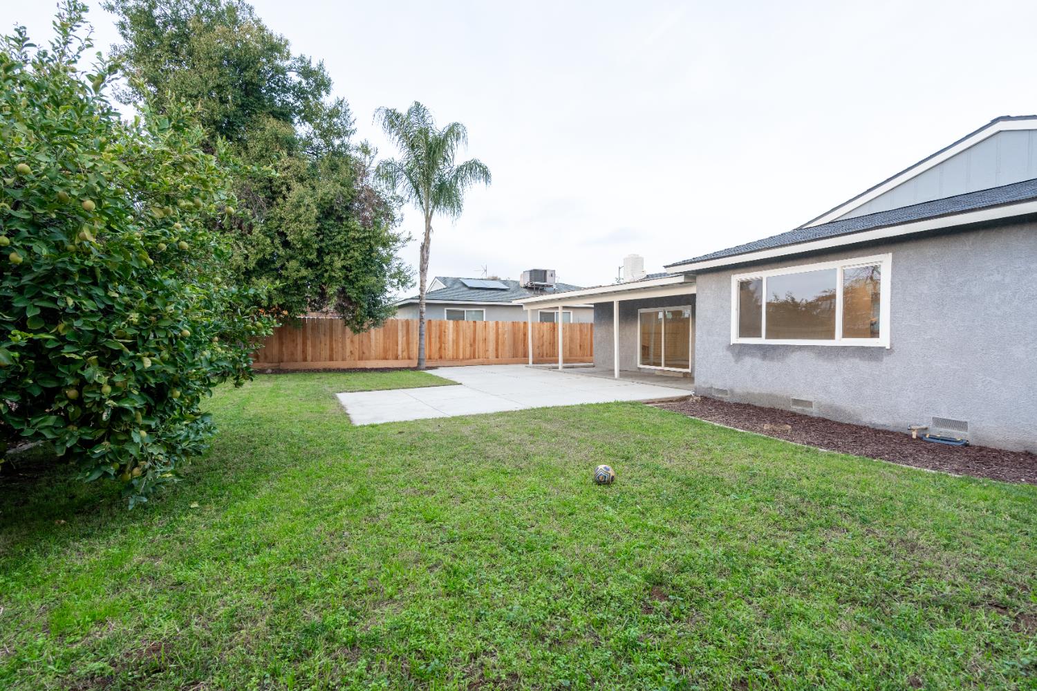 2612 Renn, Clovis, CA 93611