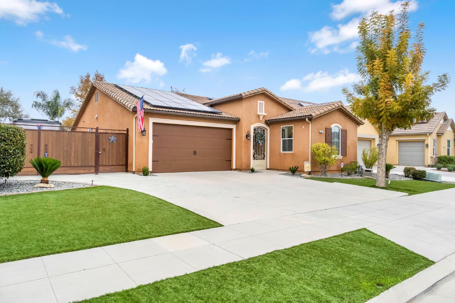 3237 Bellaire Ave, Clovis, CA 93619