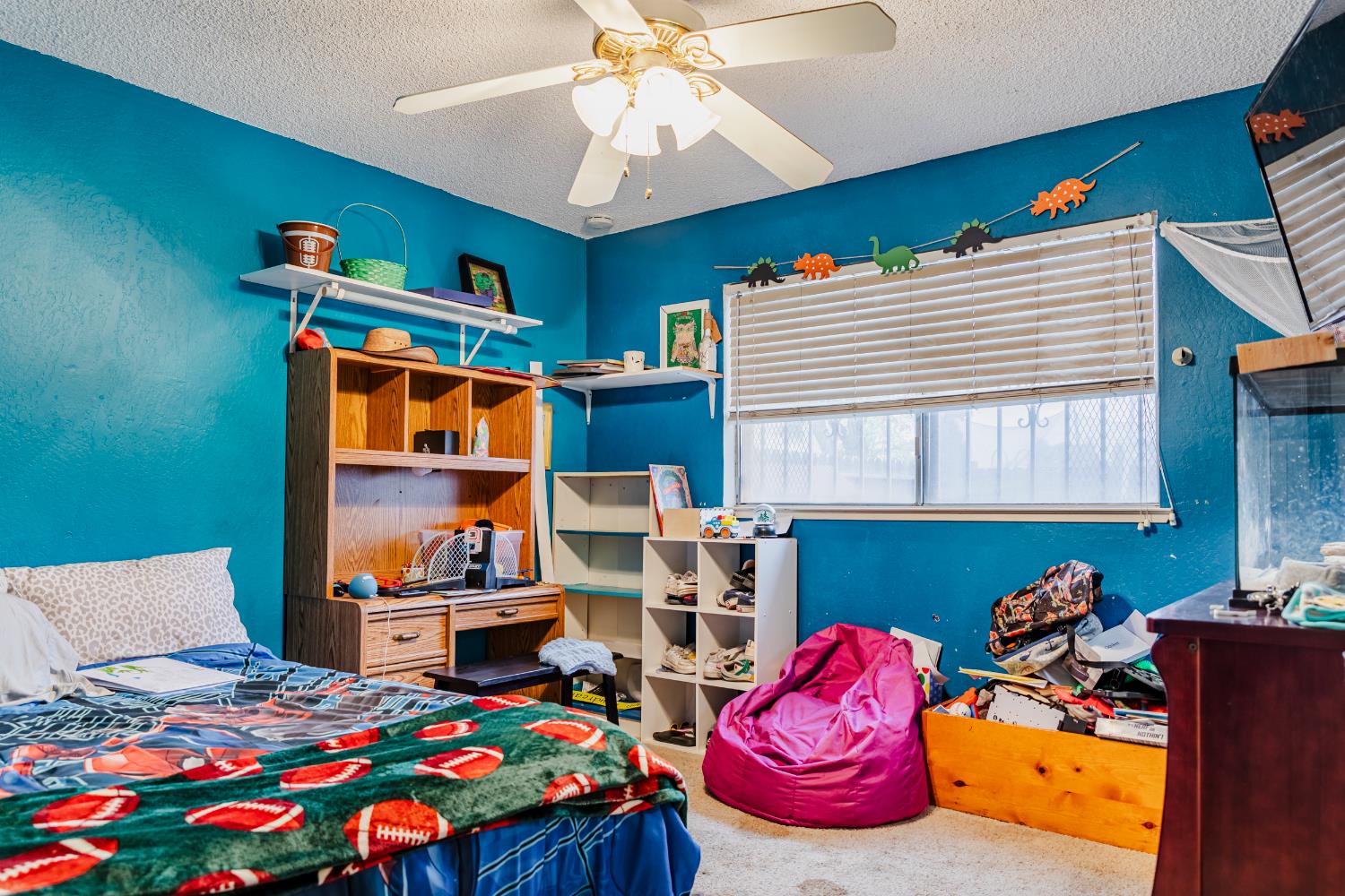 1608 Gettysburg Ave, Clovis, CA 93611