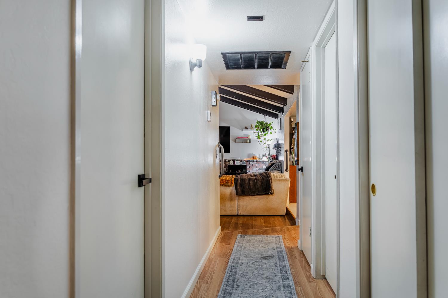 1608 Gettysburg Ave, Clovis, CA 93611