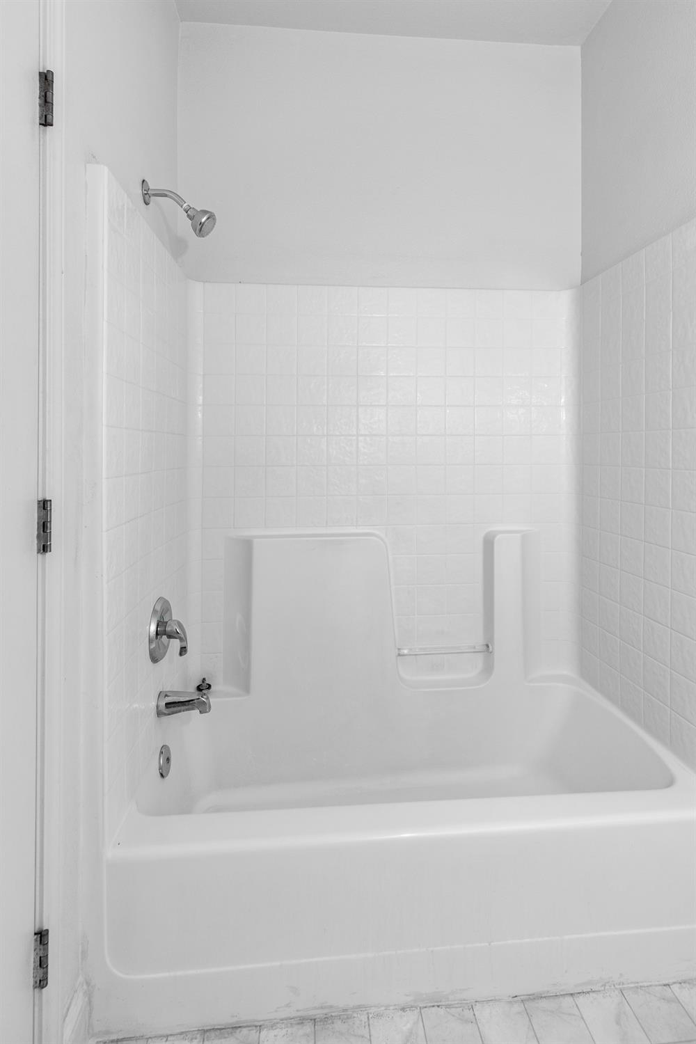 2681 Wrenwood Ave, Clovis, CA 93611