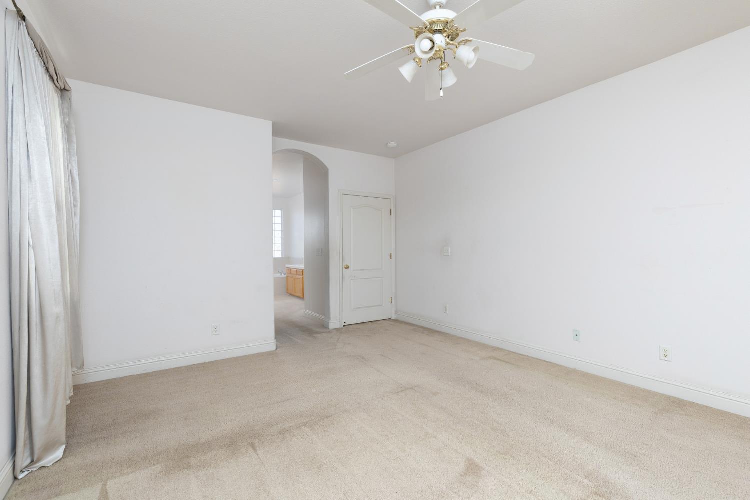 2681 Wrenwood Ave, Clovis, CA 93611