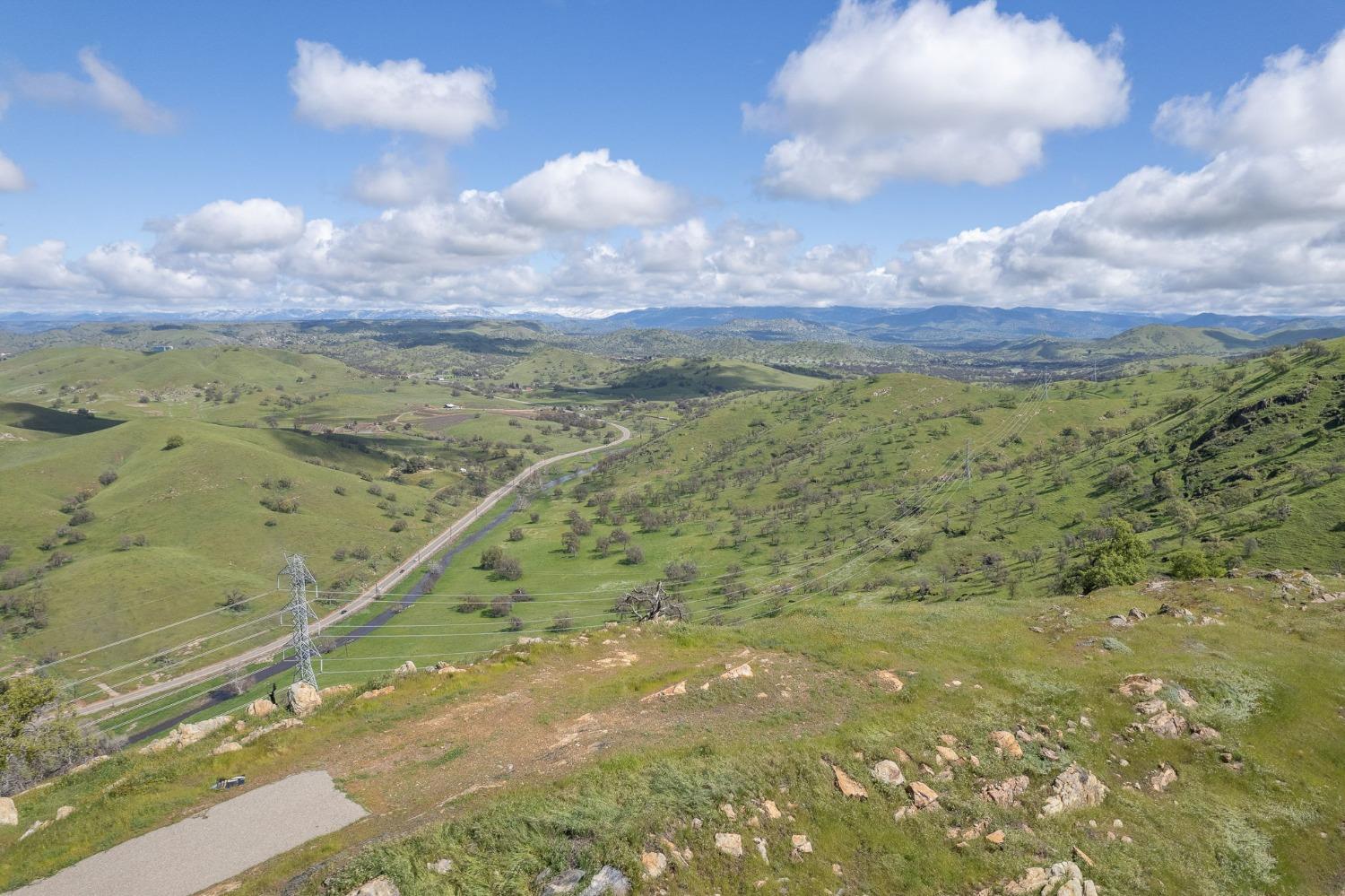 13 Summit Crest Lane, Clovis, CA 96319