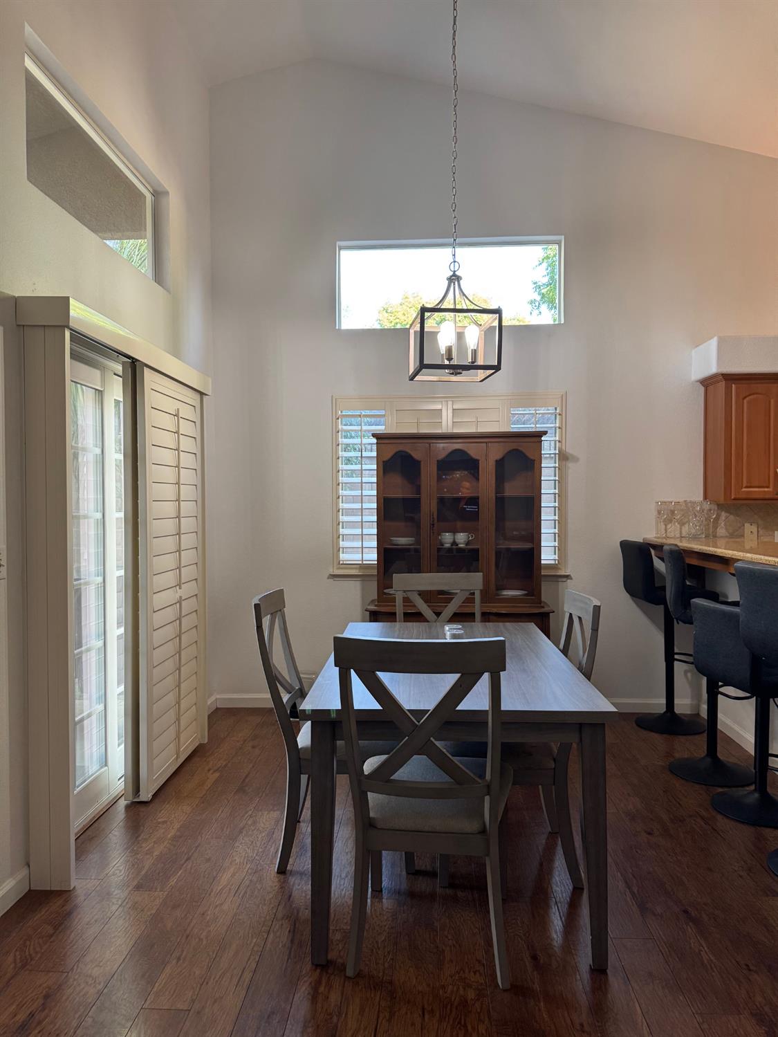 2691 Morris Ave, Clovis, CA 93611