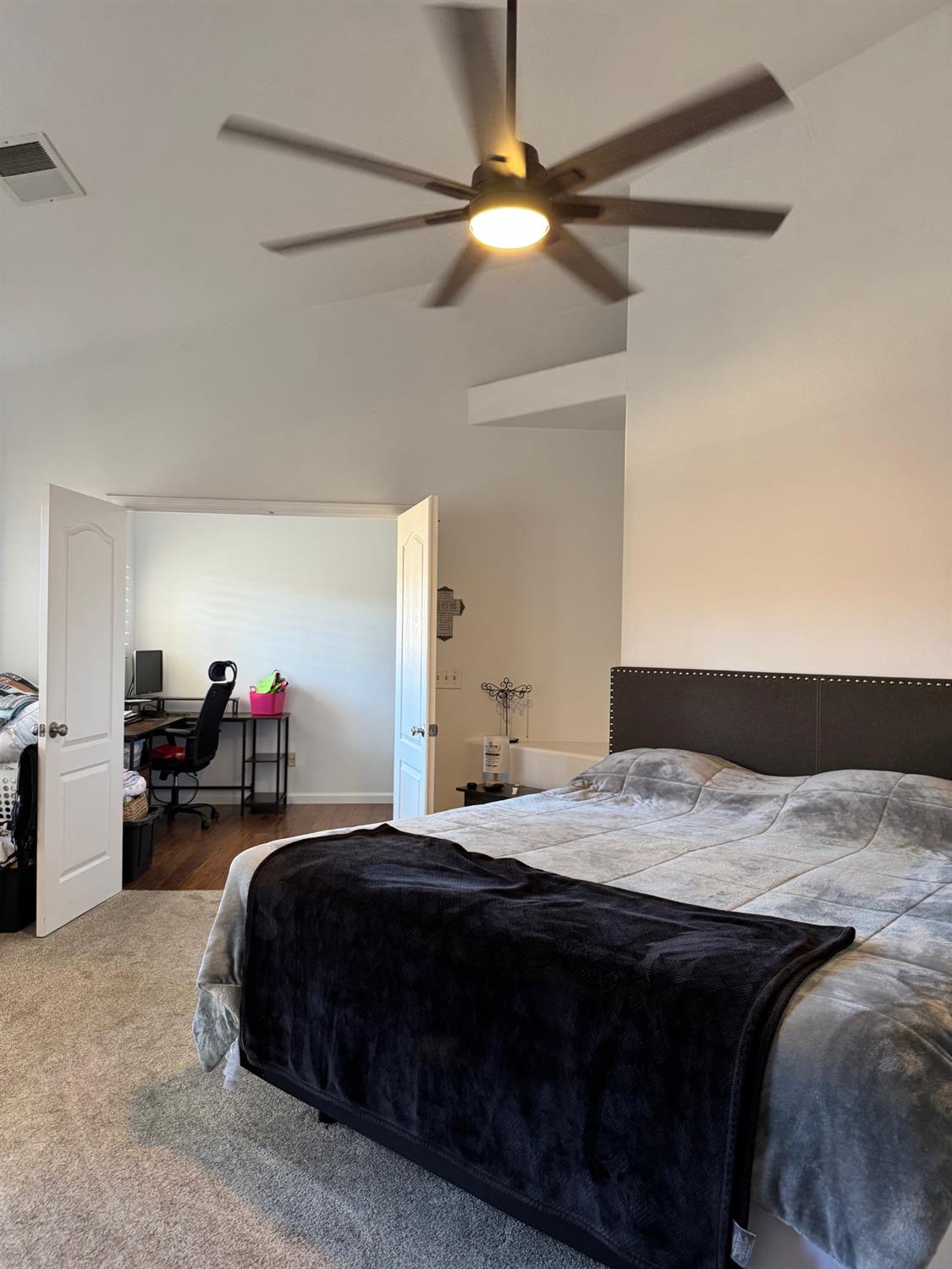 2691 Morris Ave, Clovis, CA 93611