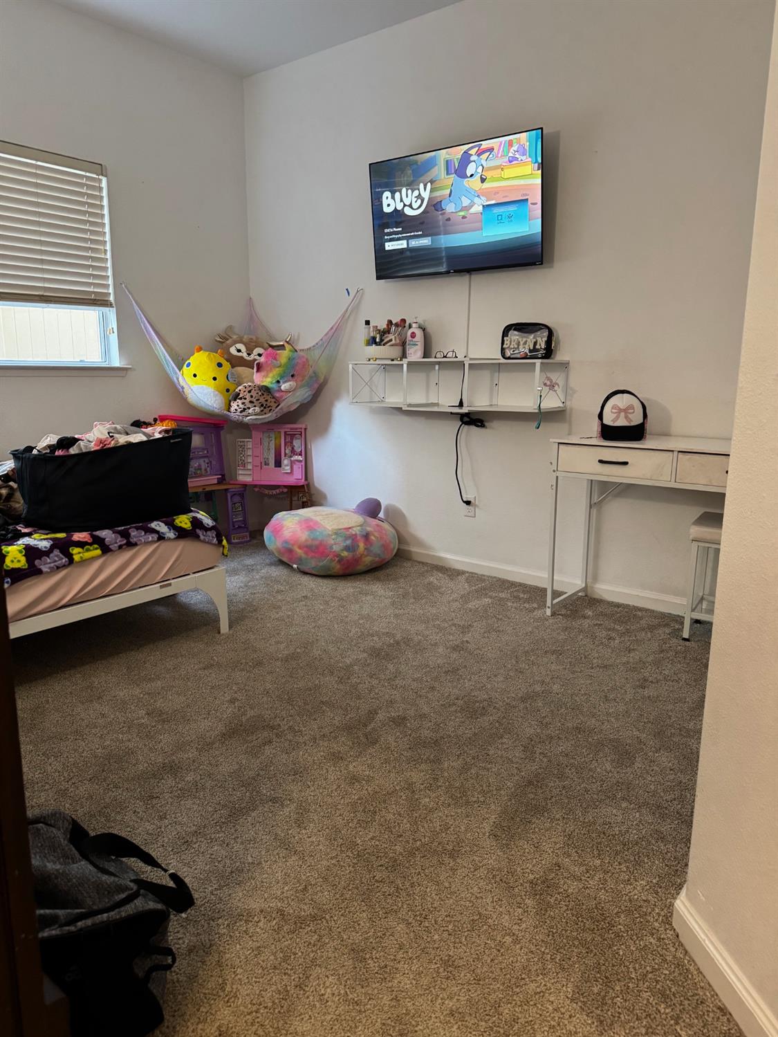 2691 Morris Ave, Clovis, CA 93611