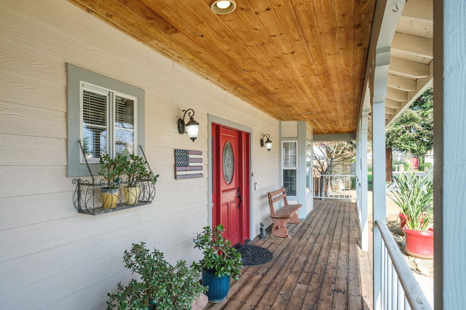 3060 Evergreen Ave, Clovis, CA 93611