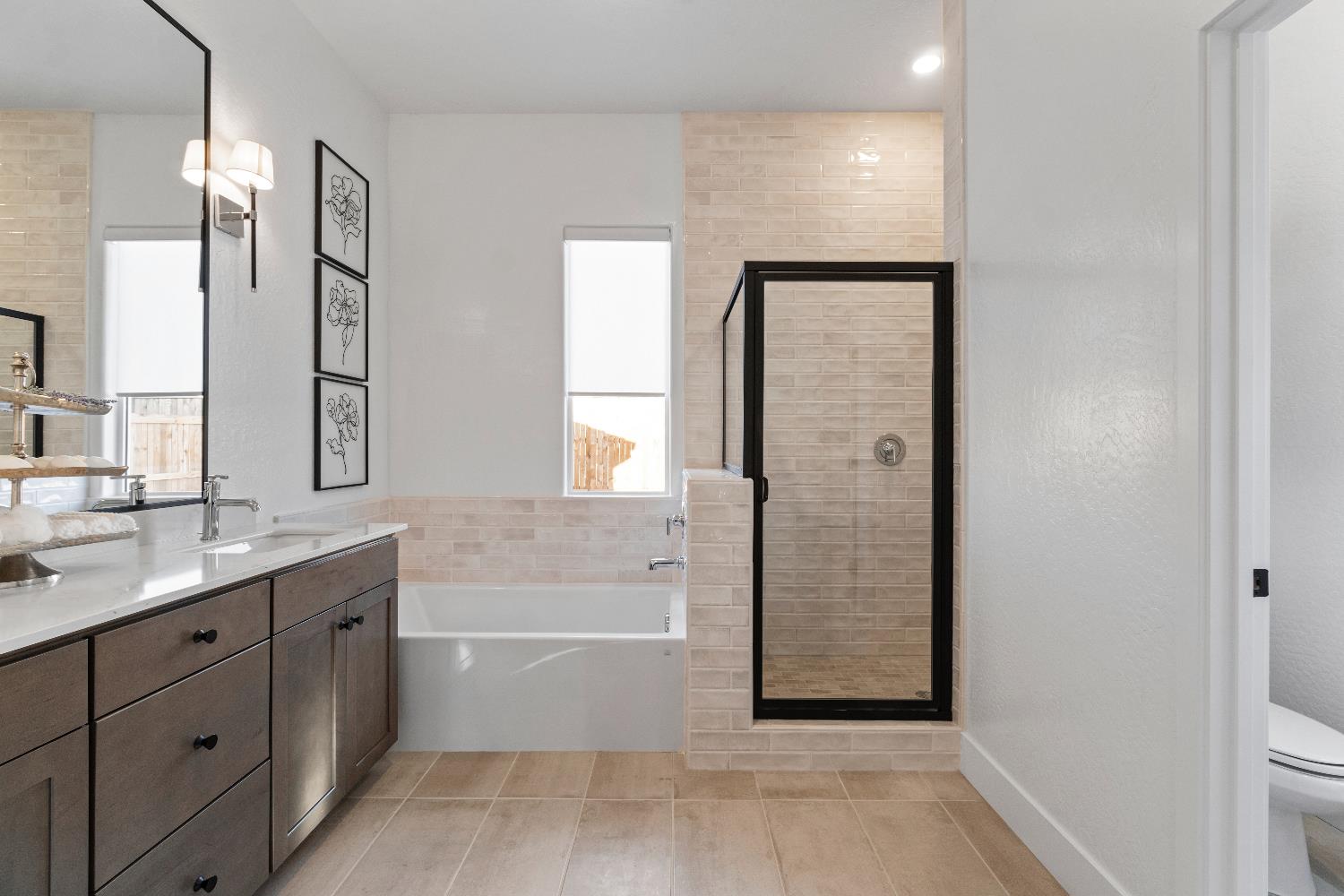 2291 N Argyle Ave, Clovis, CA 93619