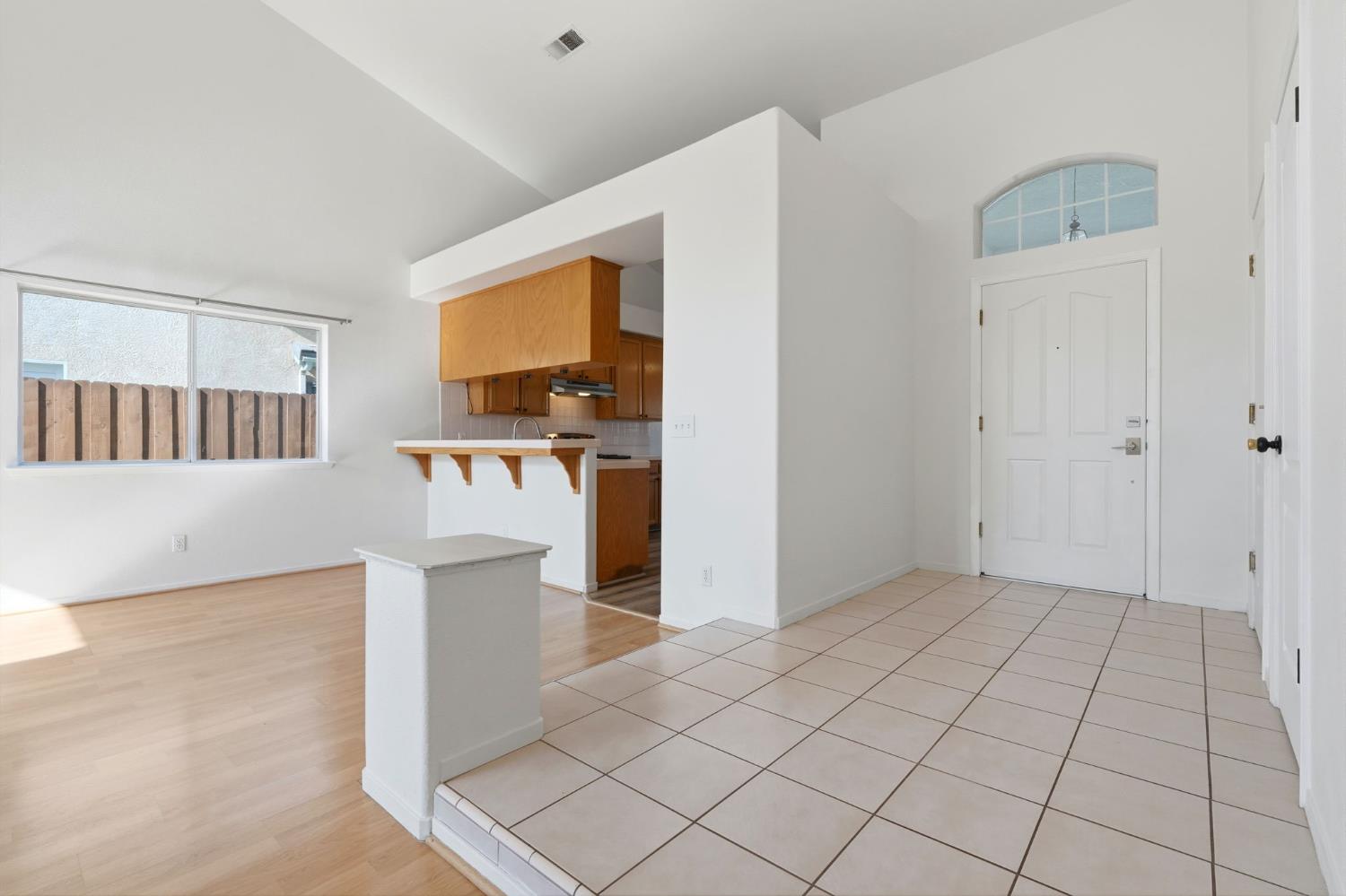 2682 Morris Ave, Clovis, CA 93611