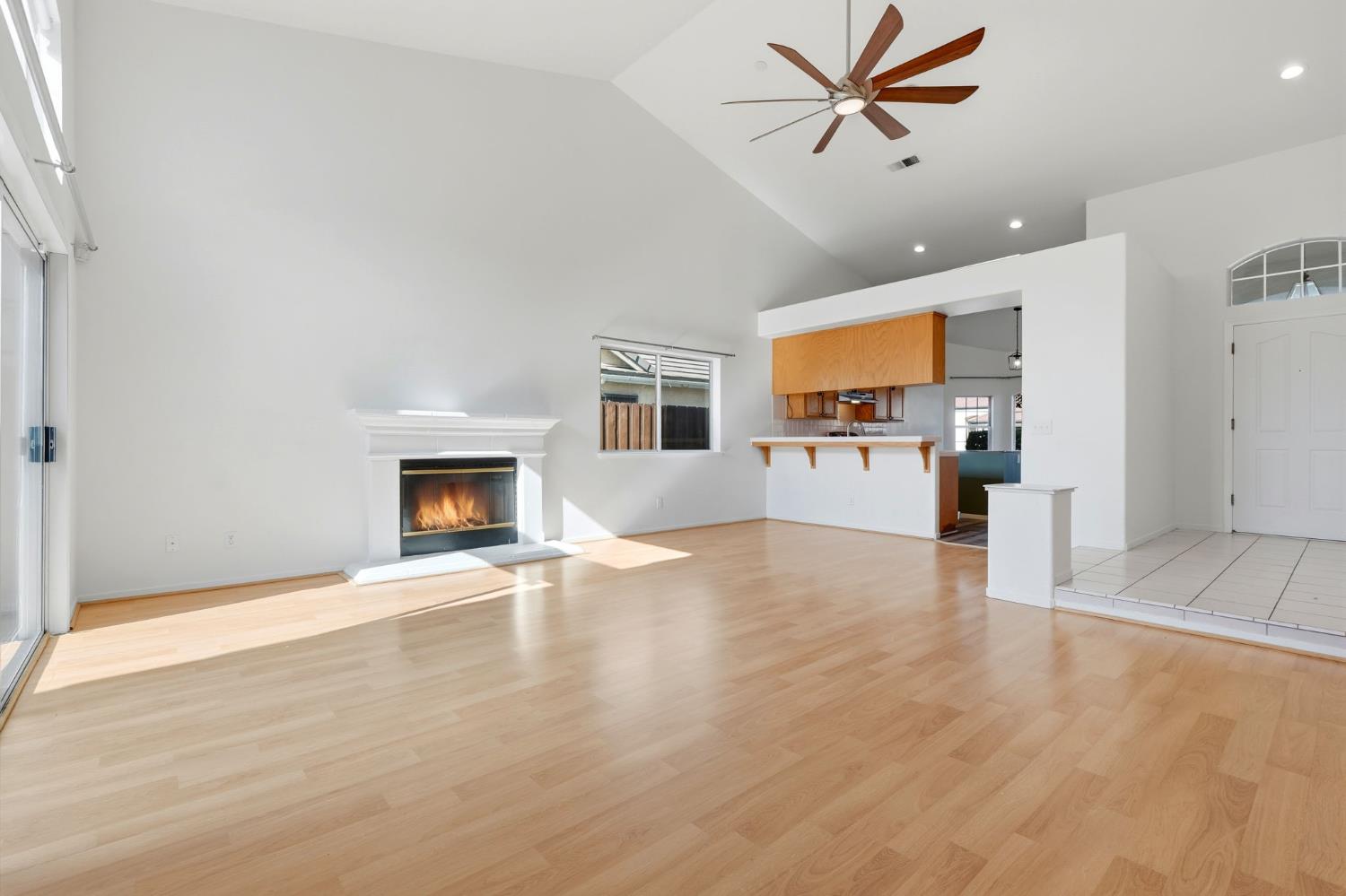 2682 Morris Ave, Clovis, CA 93611